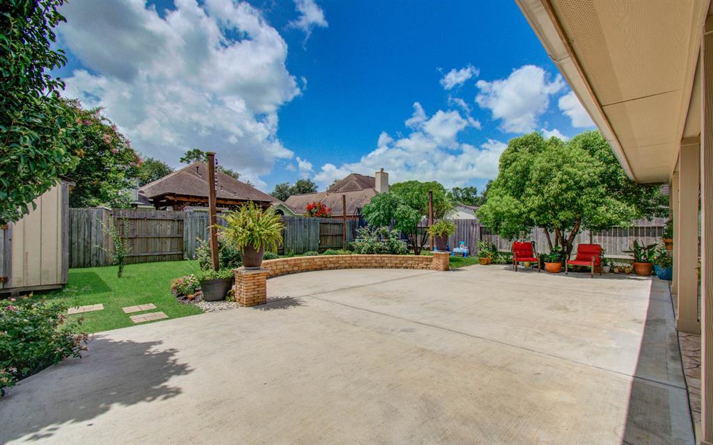 206 Boxwood Drive