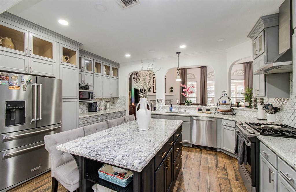 206 Boxwood Drive