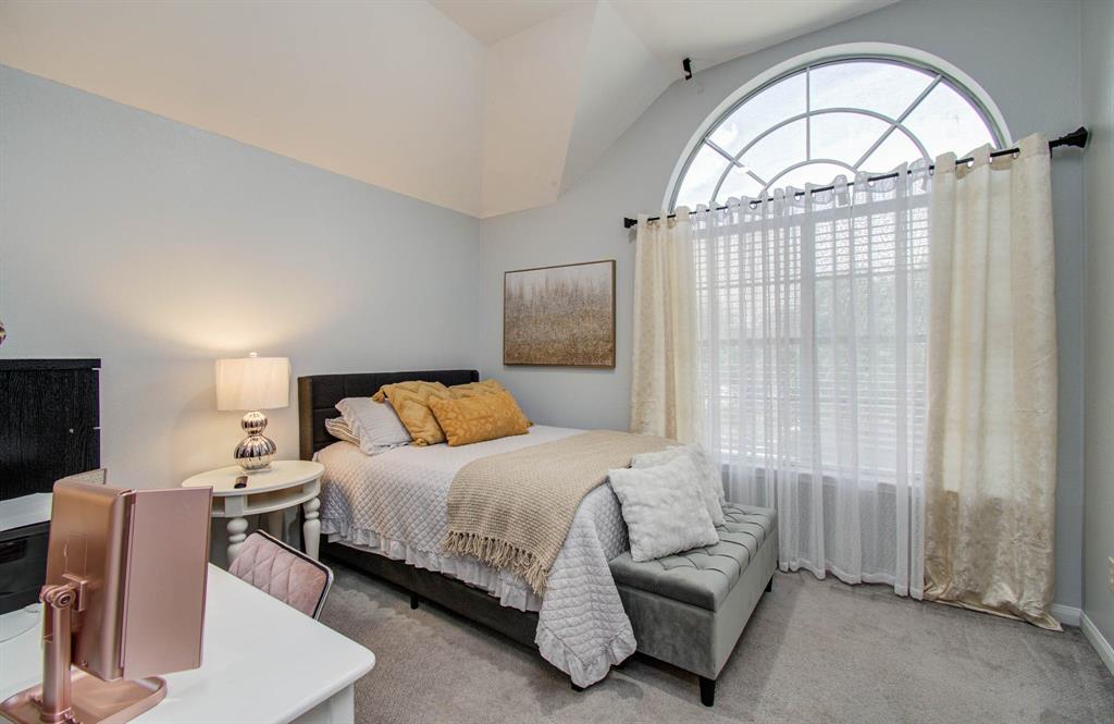 206 Boxwood Drive