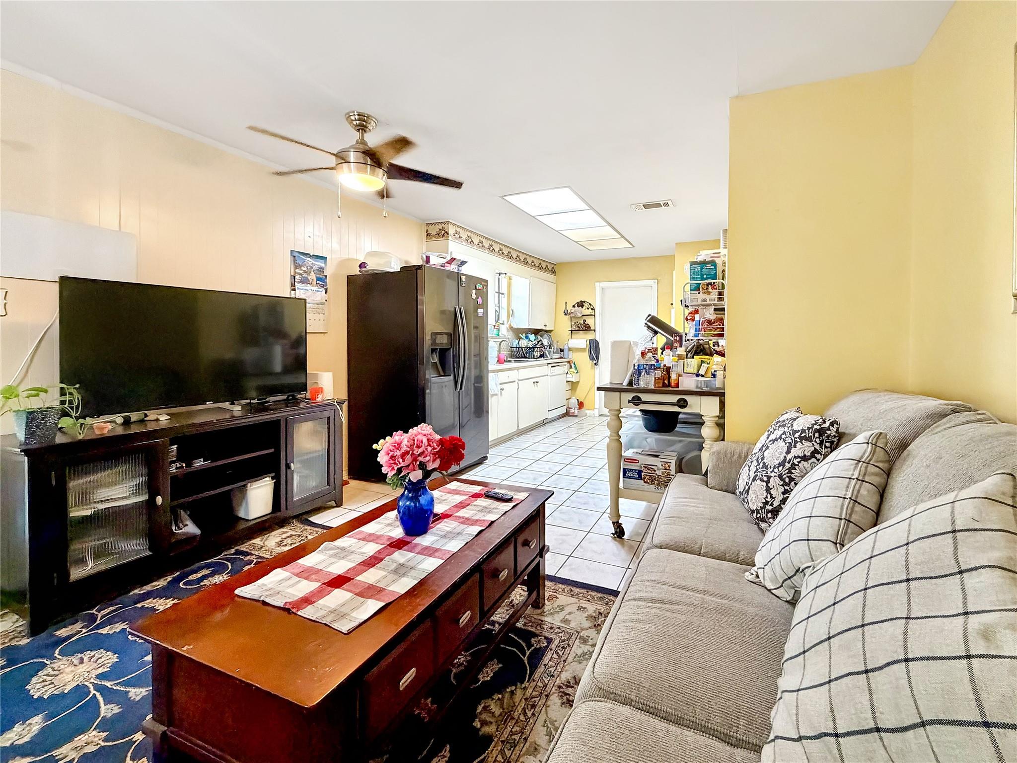 5223 Heathercrest Street