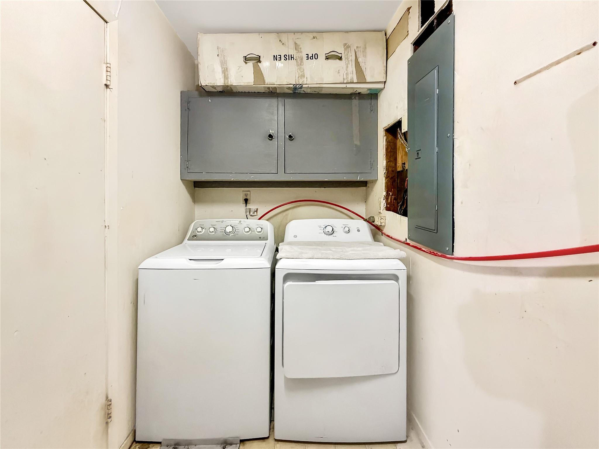 5223 Heathercrest Street