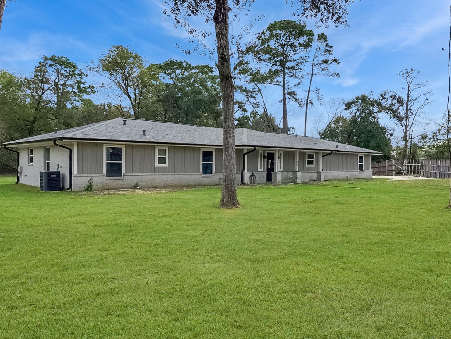 3706 Roberts Boulevard