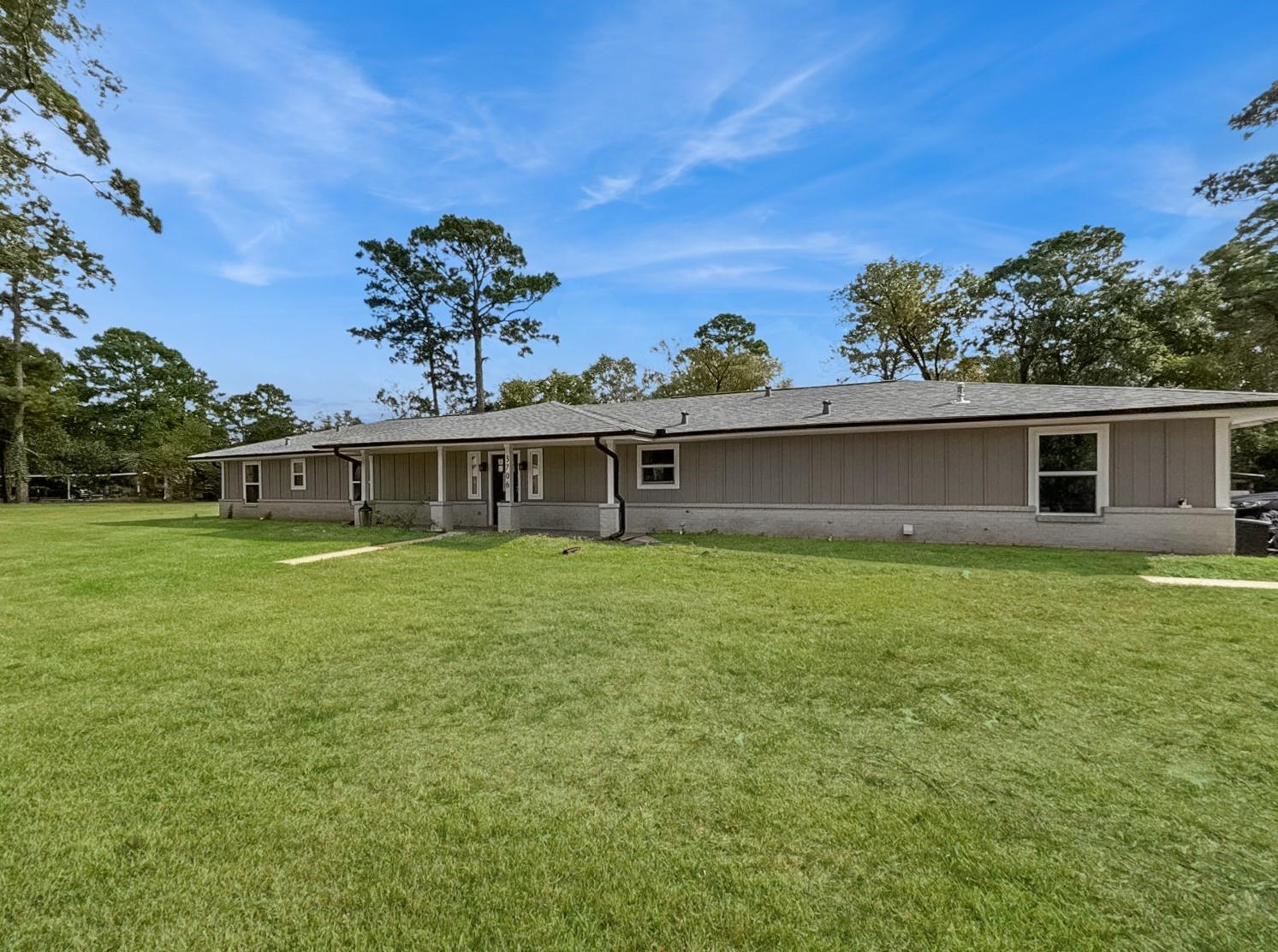 3706 Roberts Boulevard