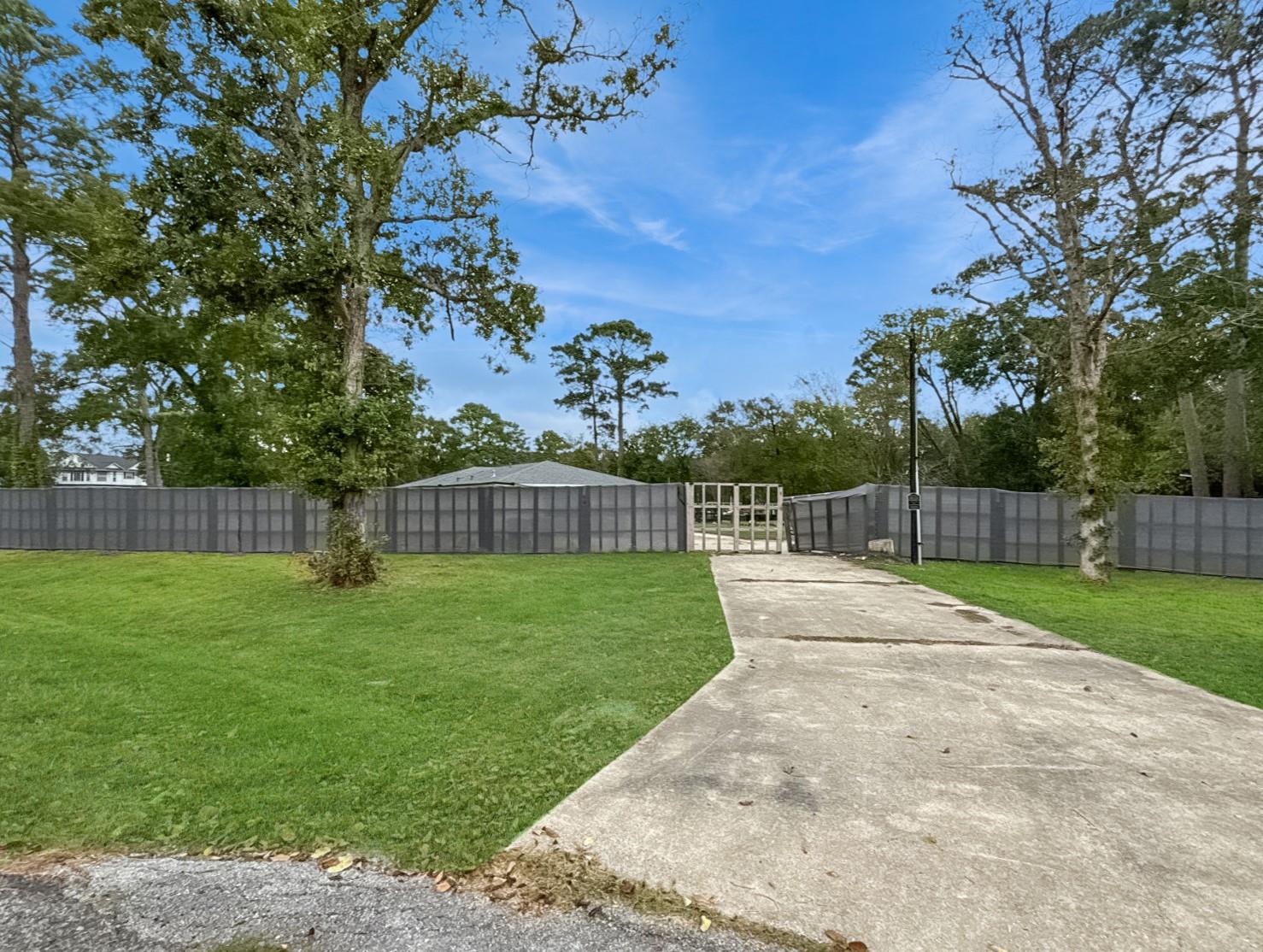 3706 Roberts Boulevard