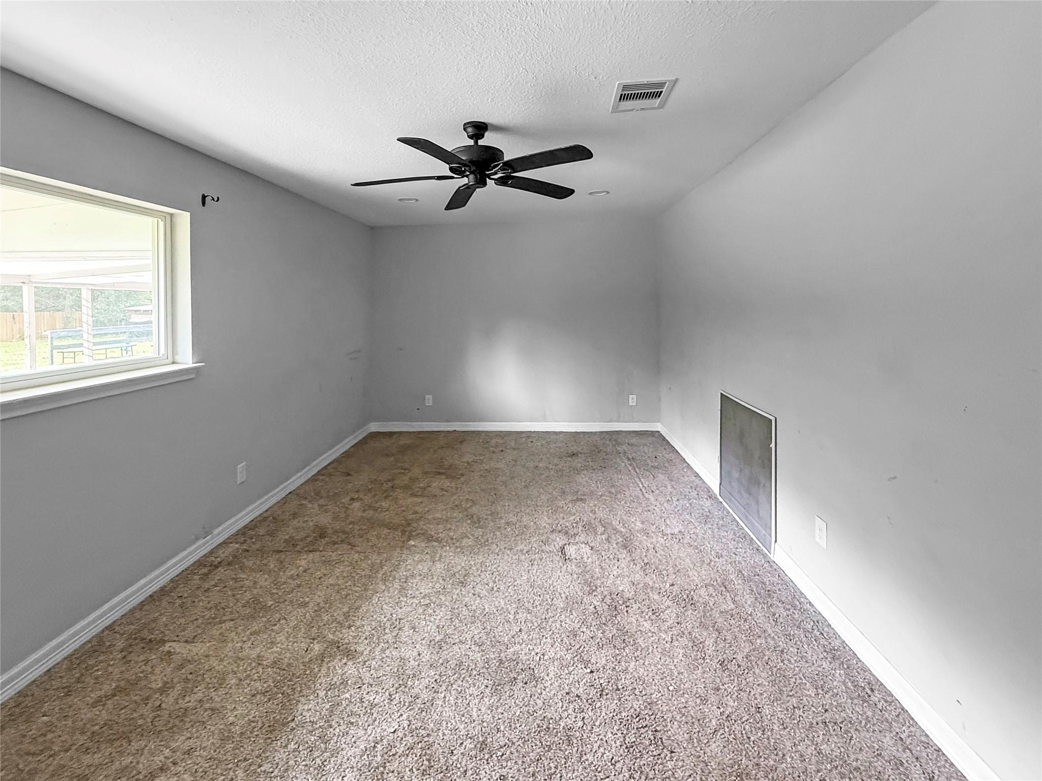 3706 Roberts Boulevard