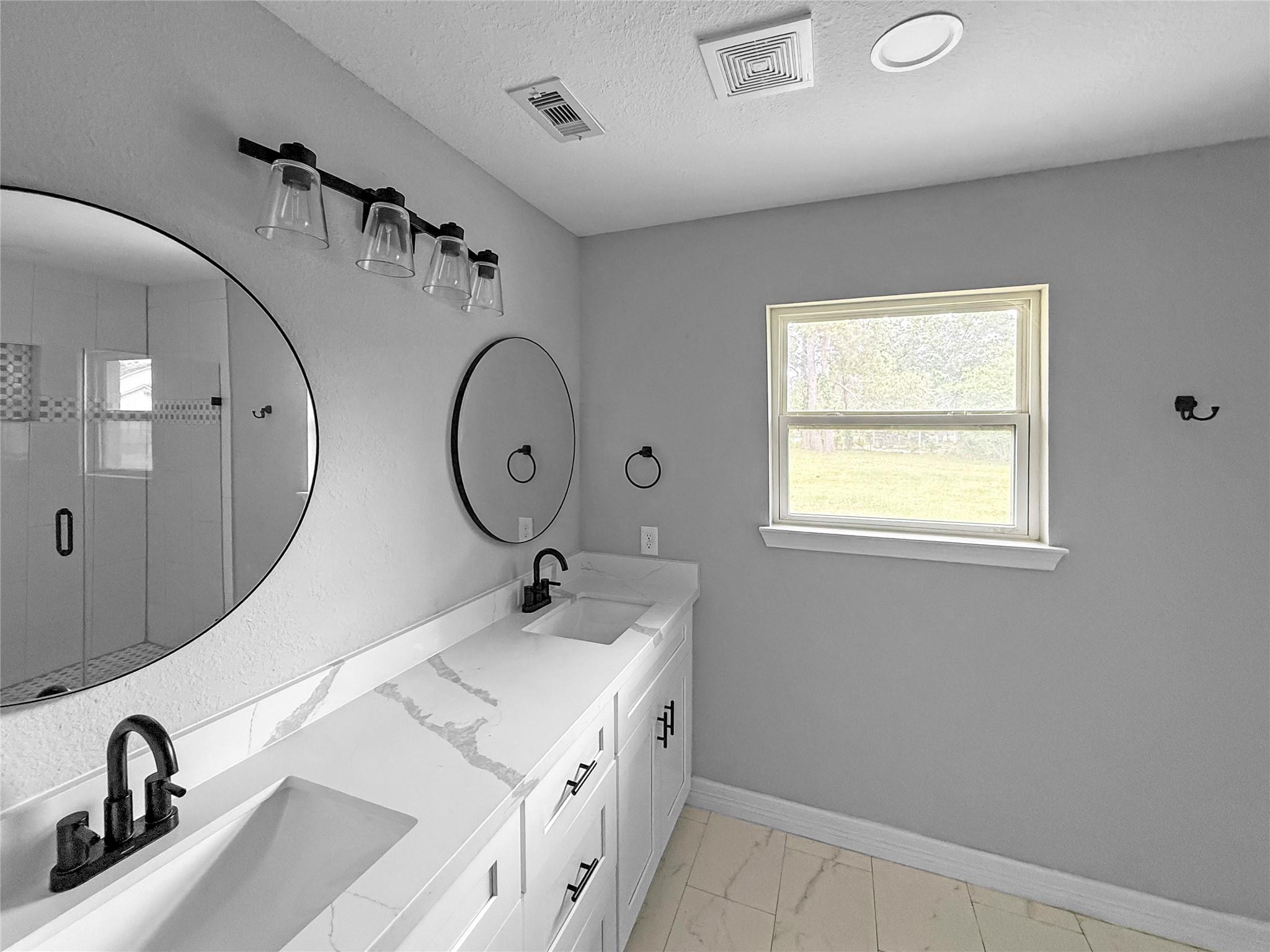 3706 Roberts Boulevard