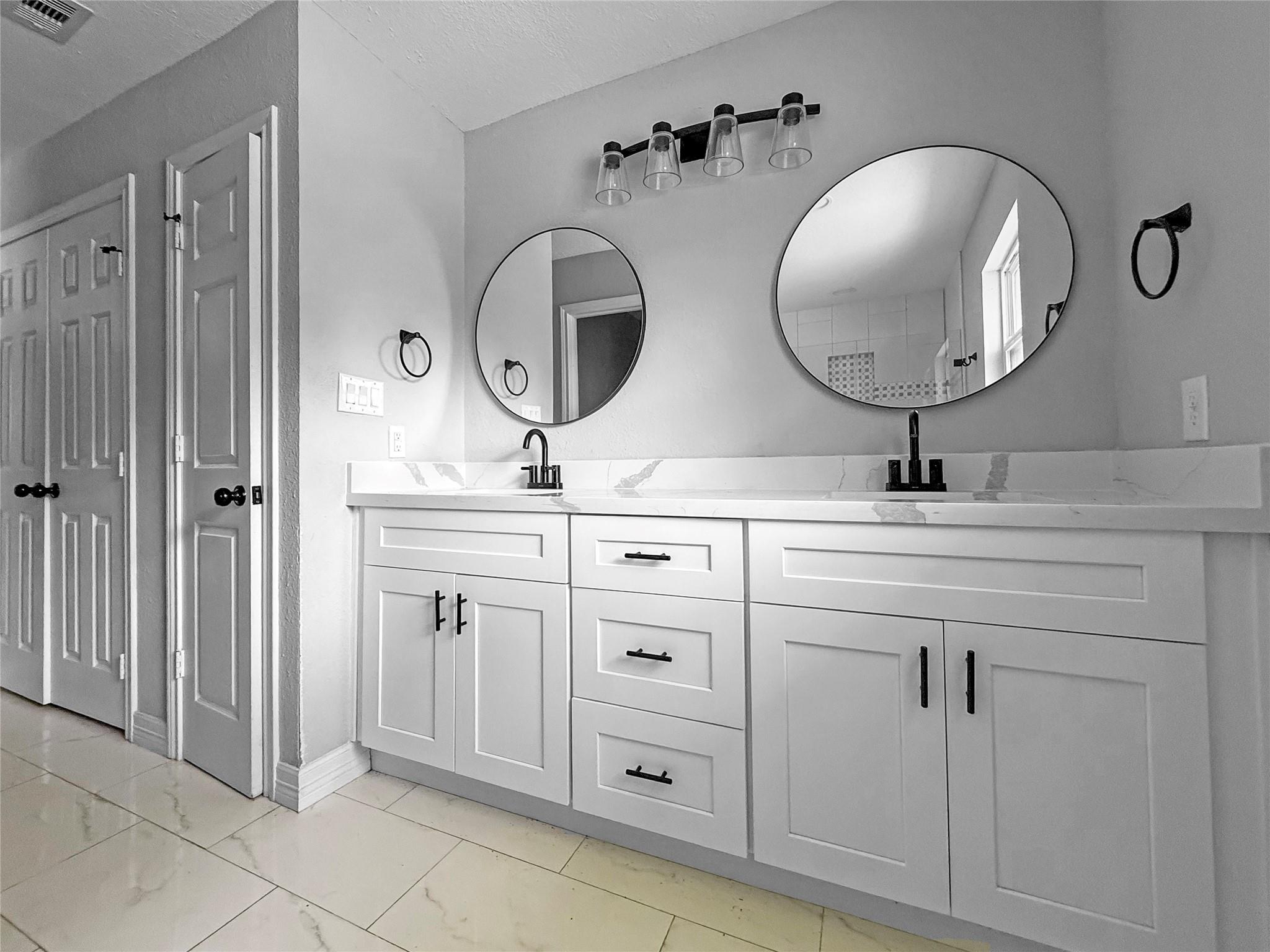 3706 Roberts Boulevard