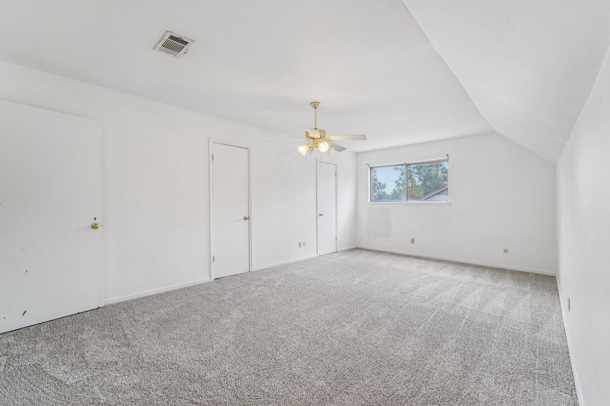 1011 Manatee Lane