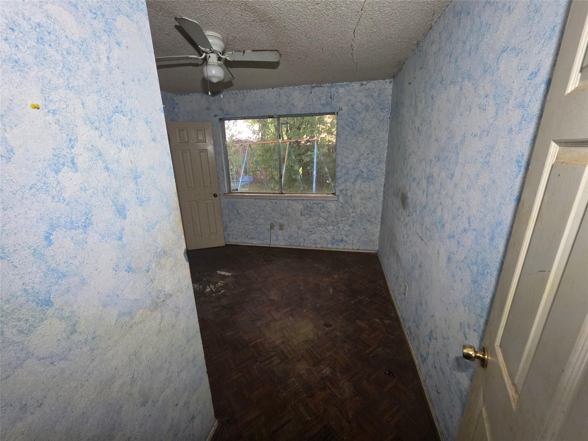 6915 Cape Forward Drive
