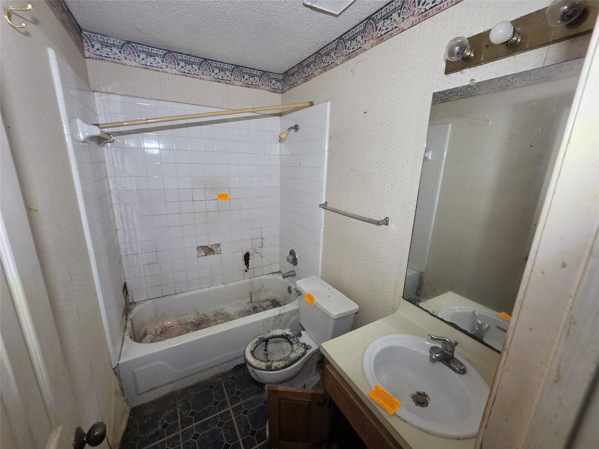 6915 Cape Forward Drive