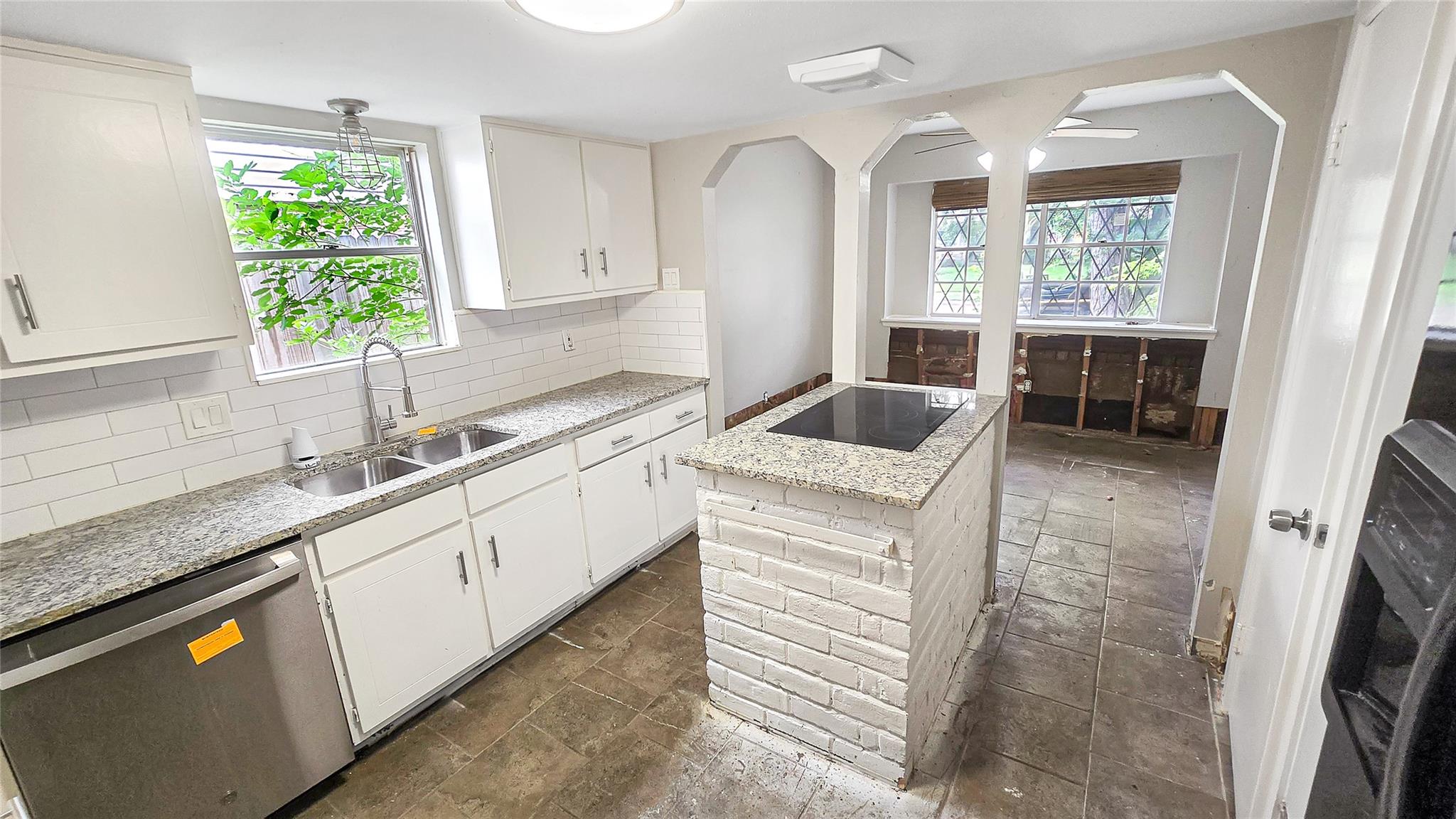 7214 Shady Arbor Lane