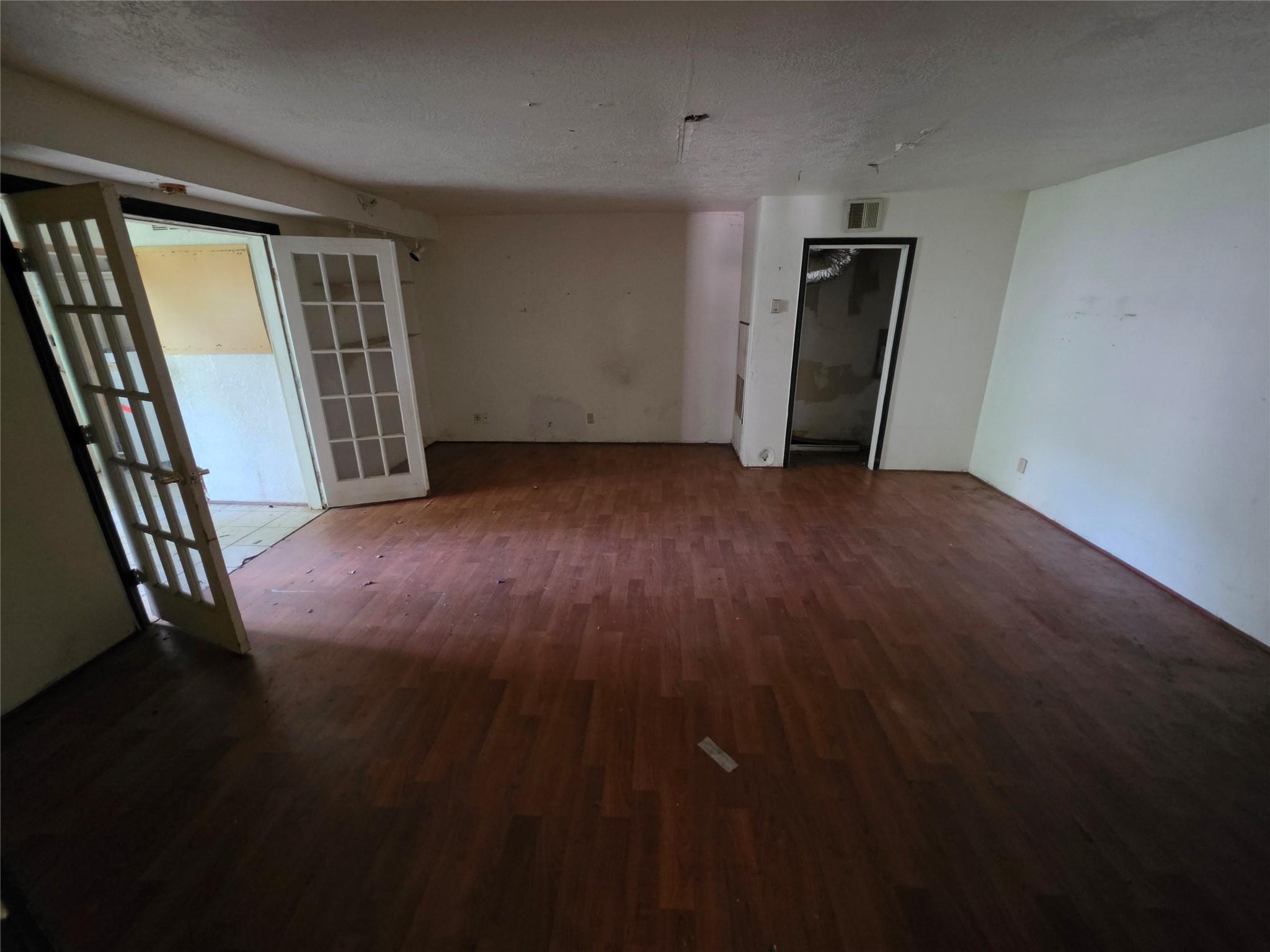 12222 Oak Hollow Lane