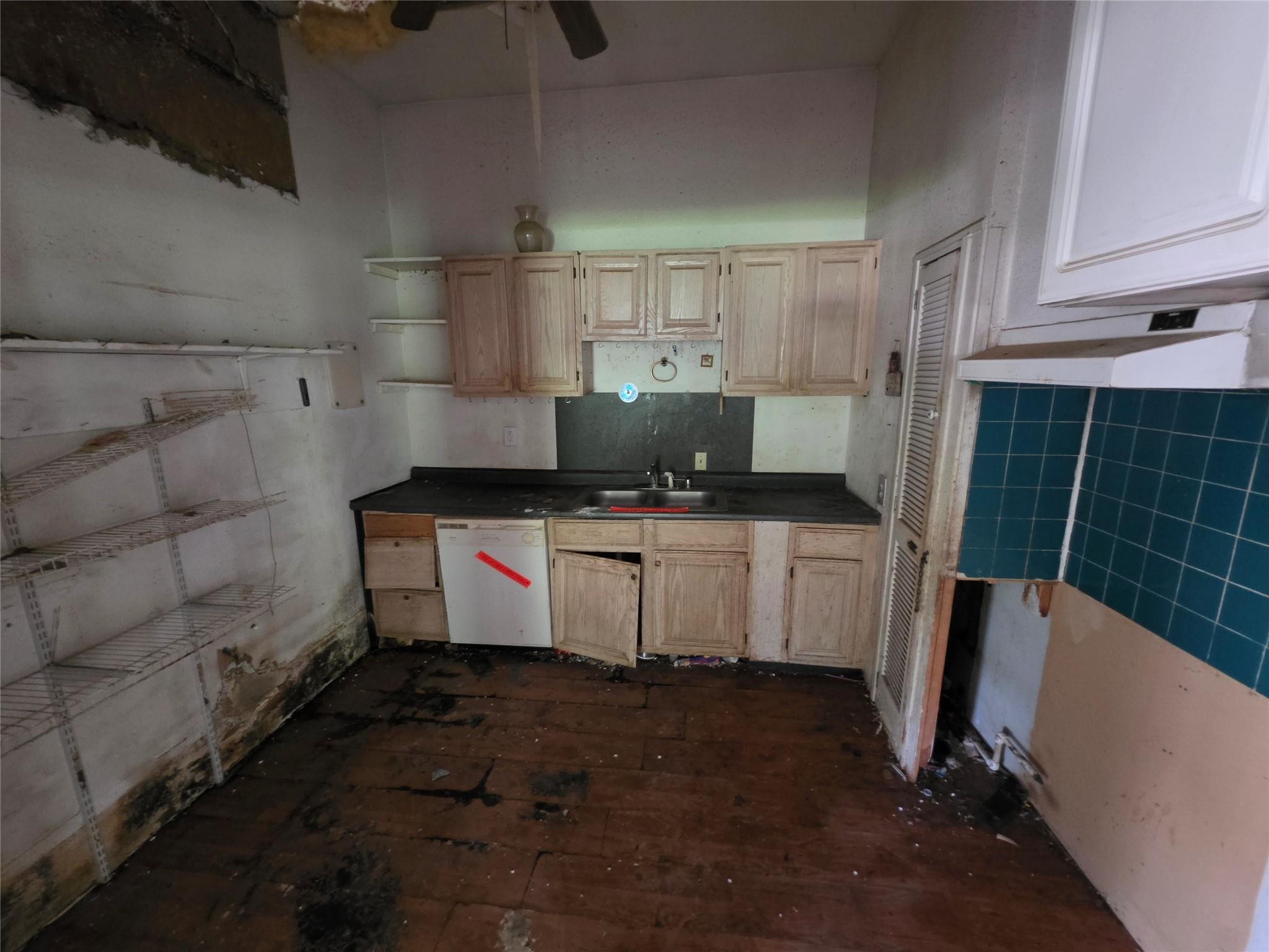 12222 Oak Hollow Lane