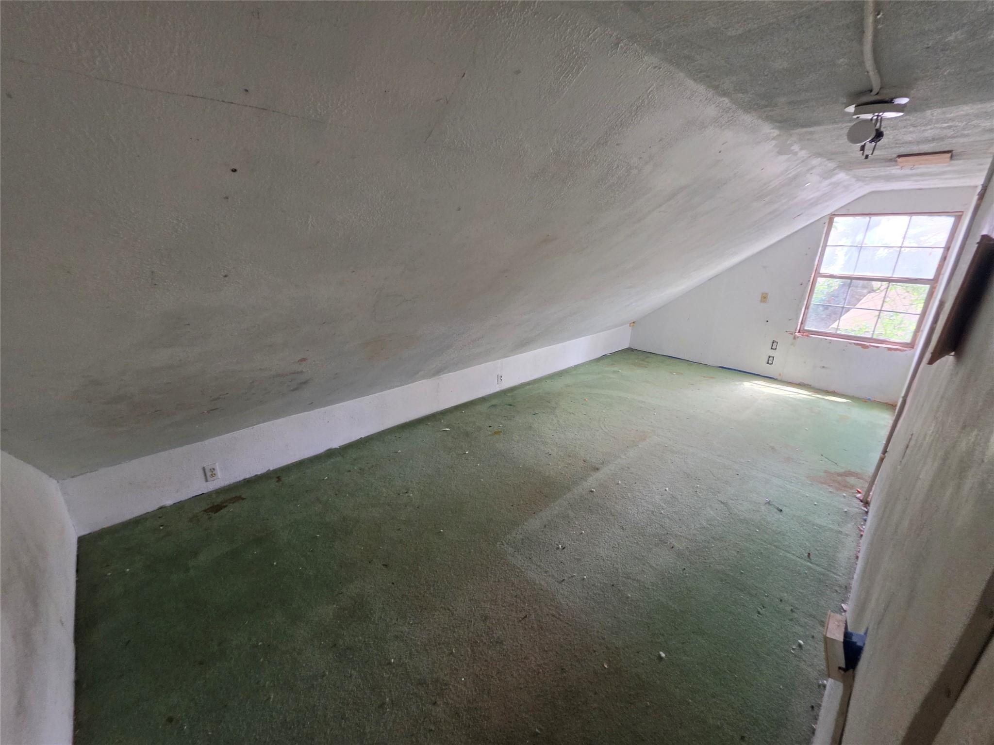 12222 Oak Hollow Lane