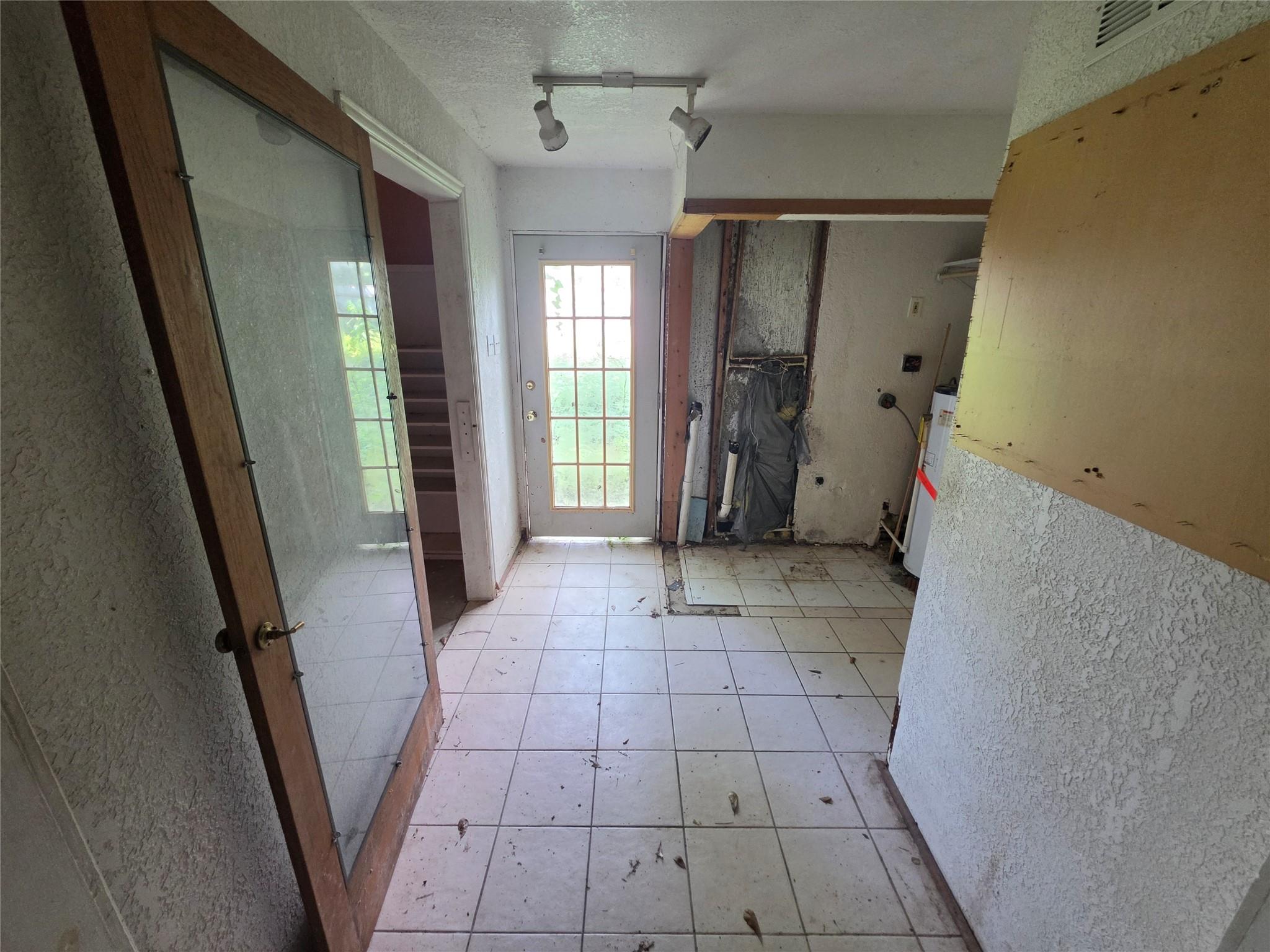 12222 Oak Hollow Lane