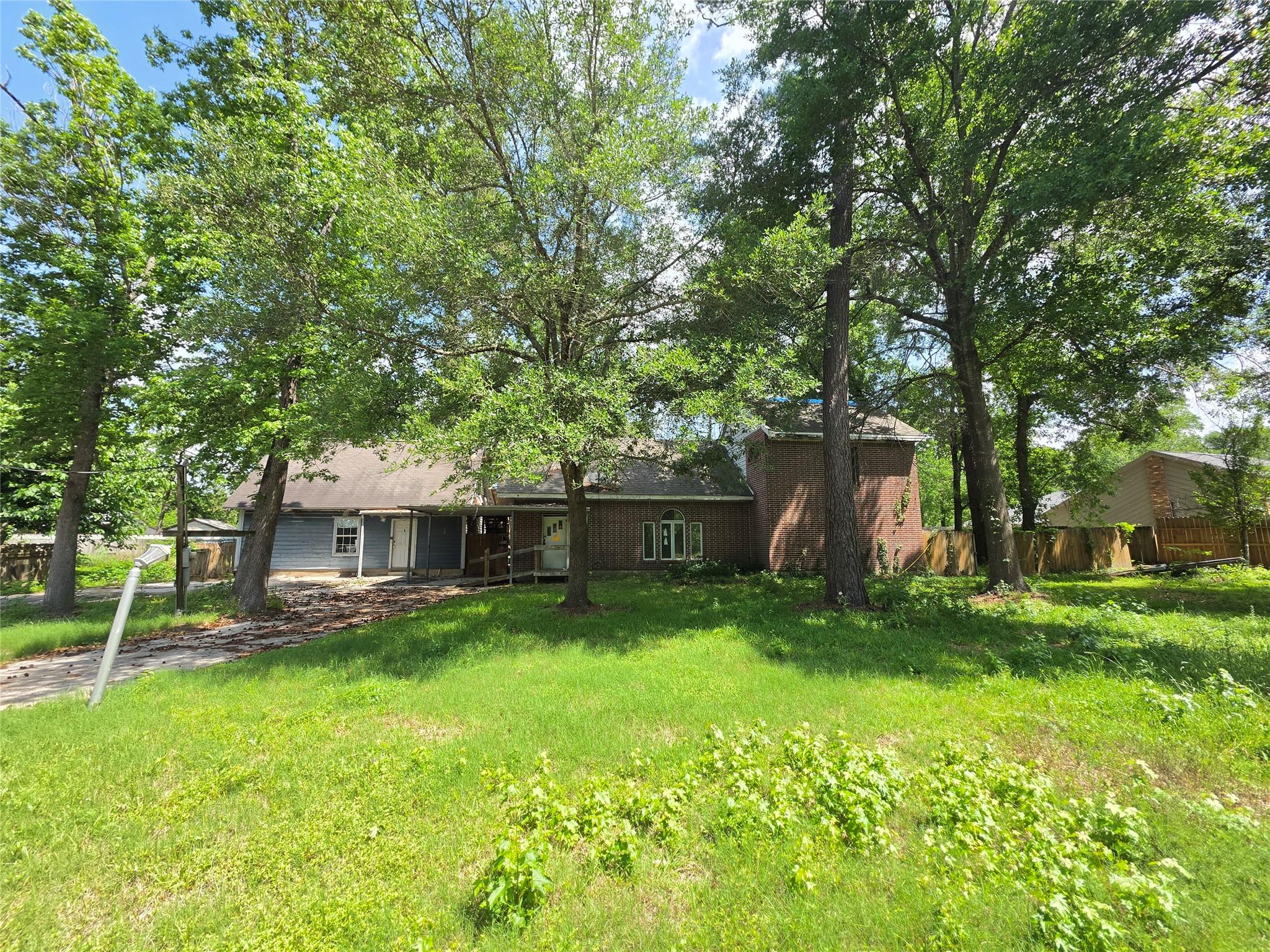 12222 Oak Hollow Lane