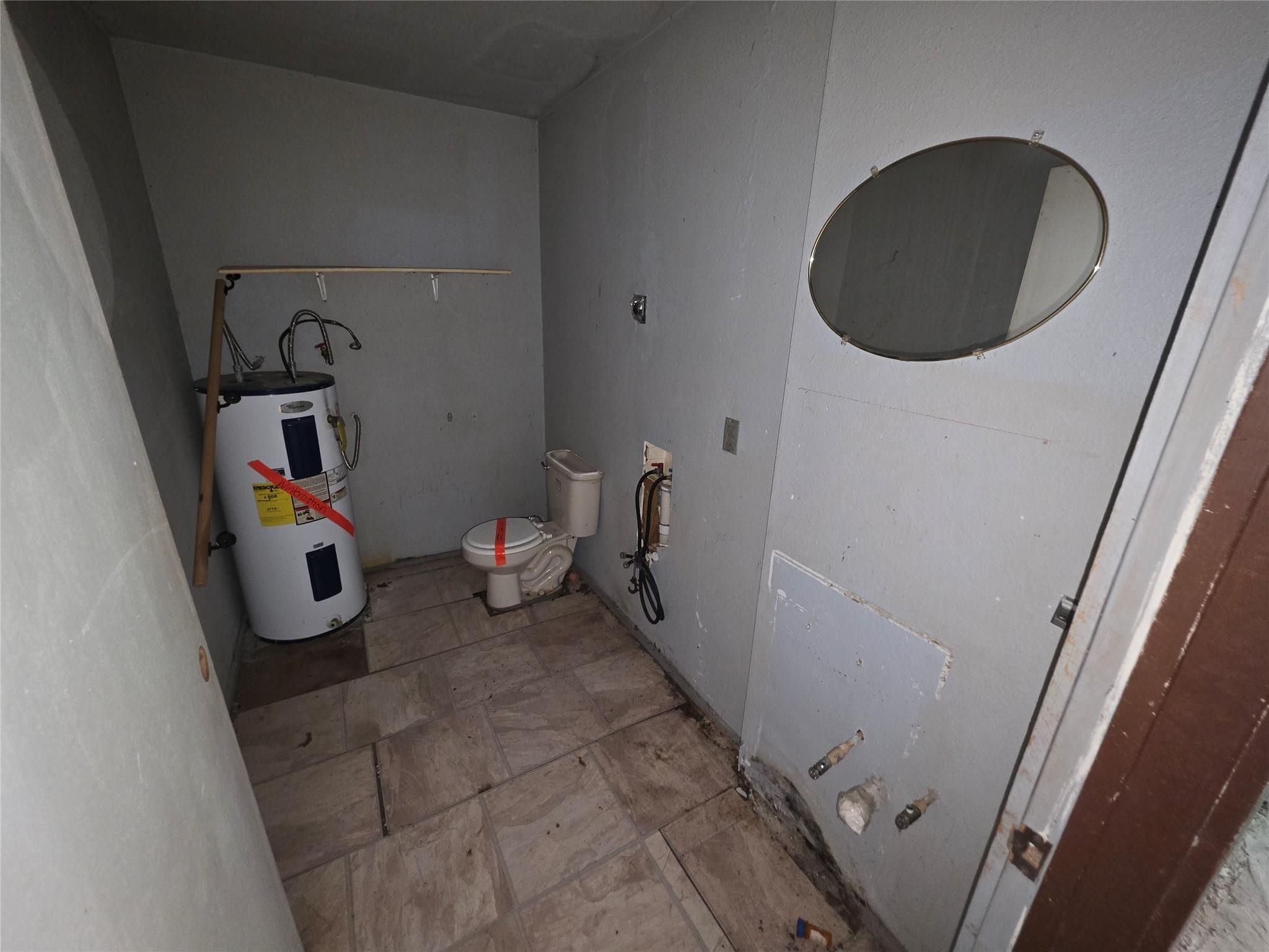 12222 Oak Hollow Lane