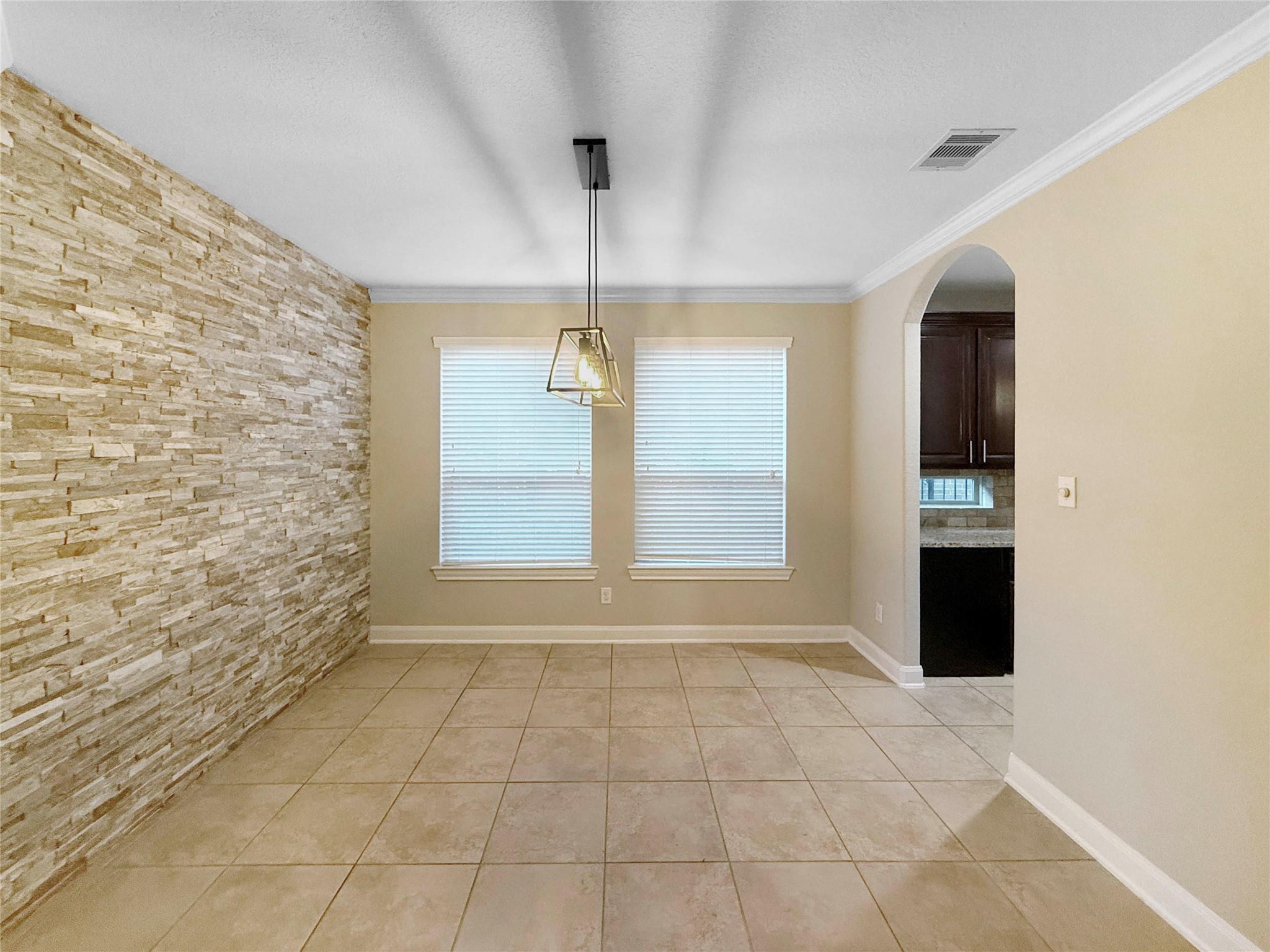 110 N Pinto Point Circle