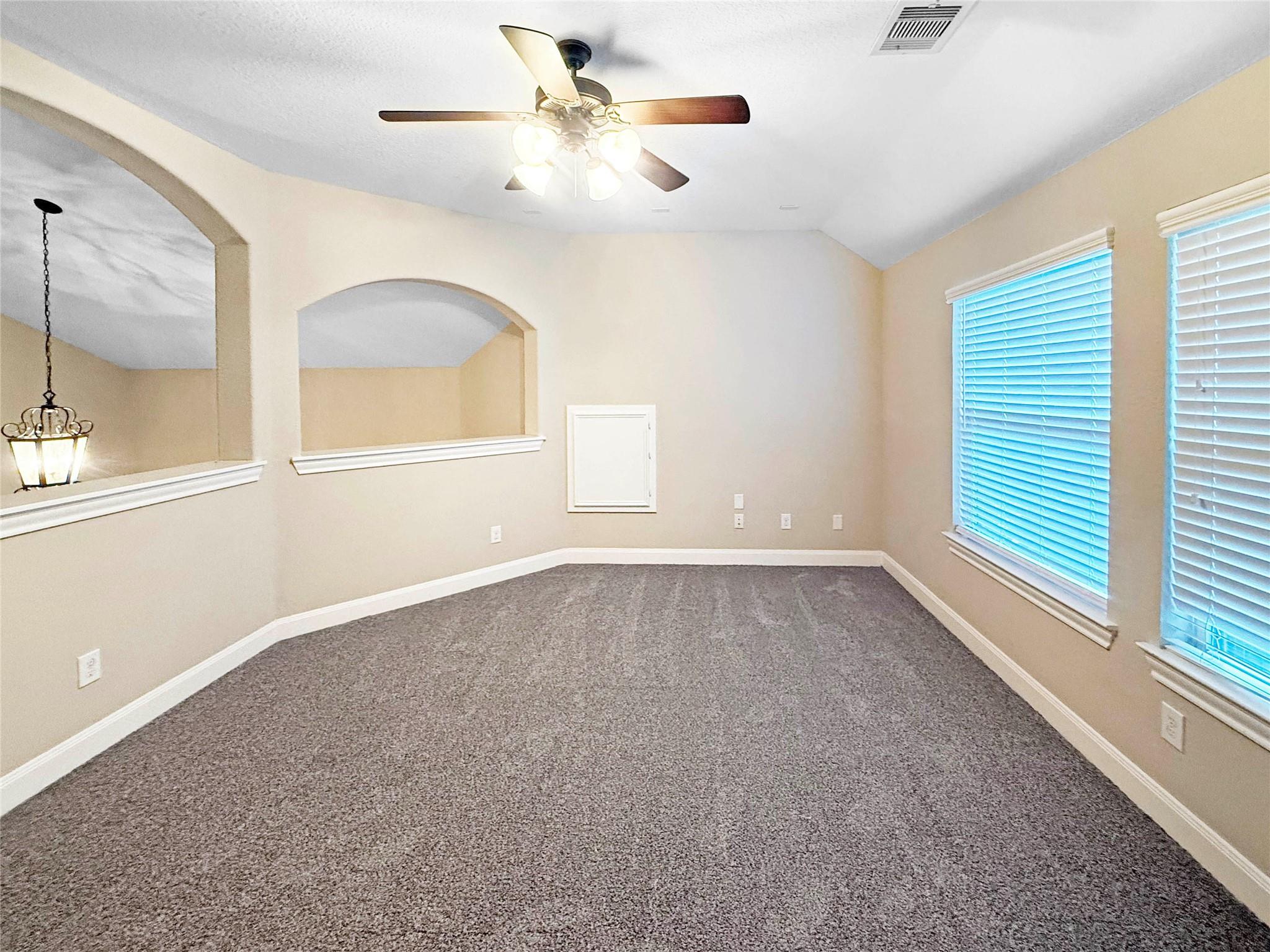 110 N Pinto Point Circle