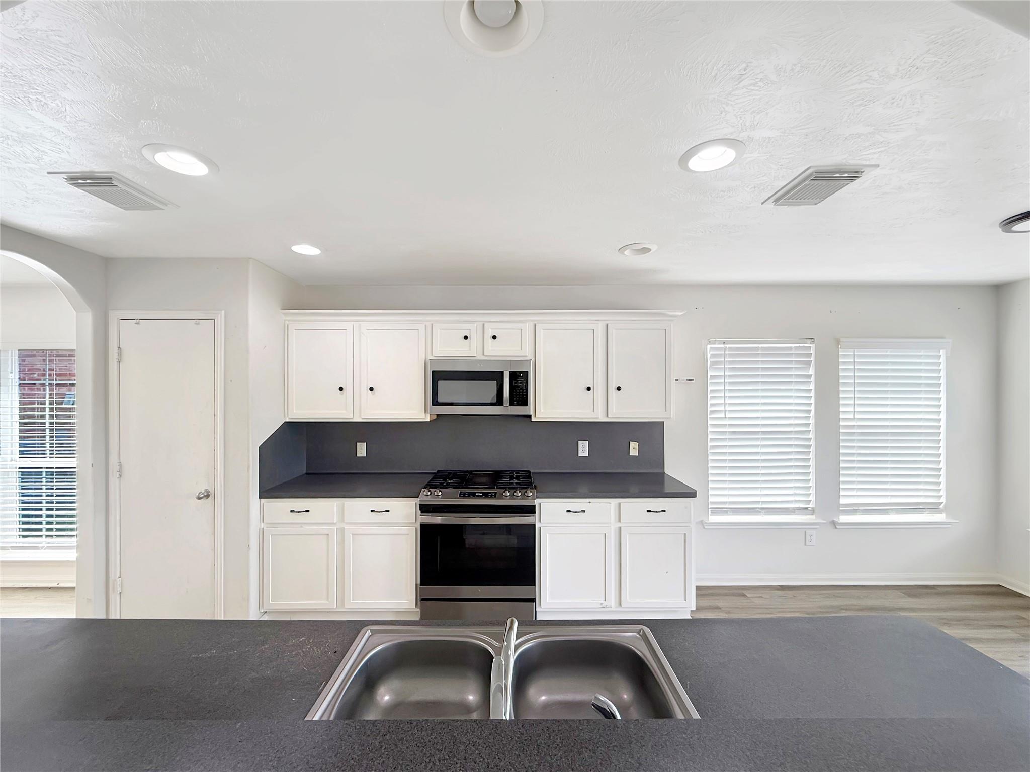 10311 Mills Point Drive