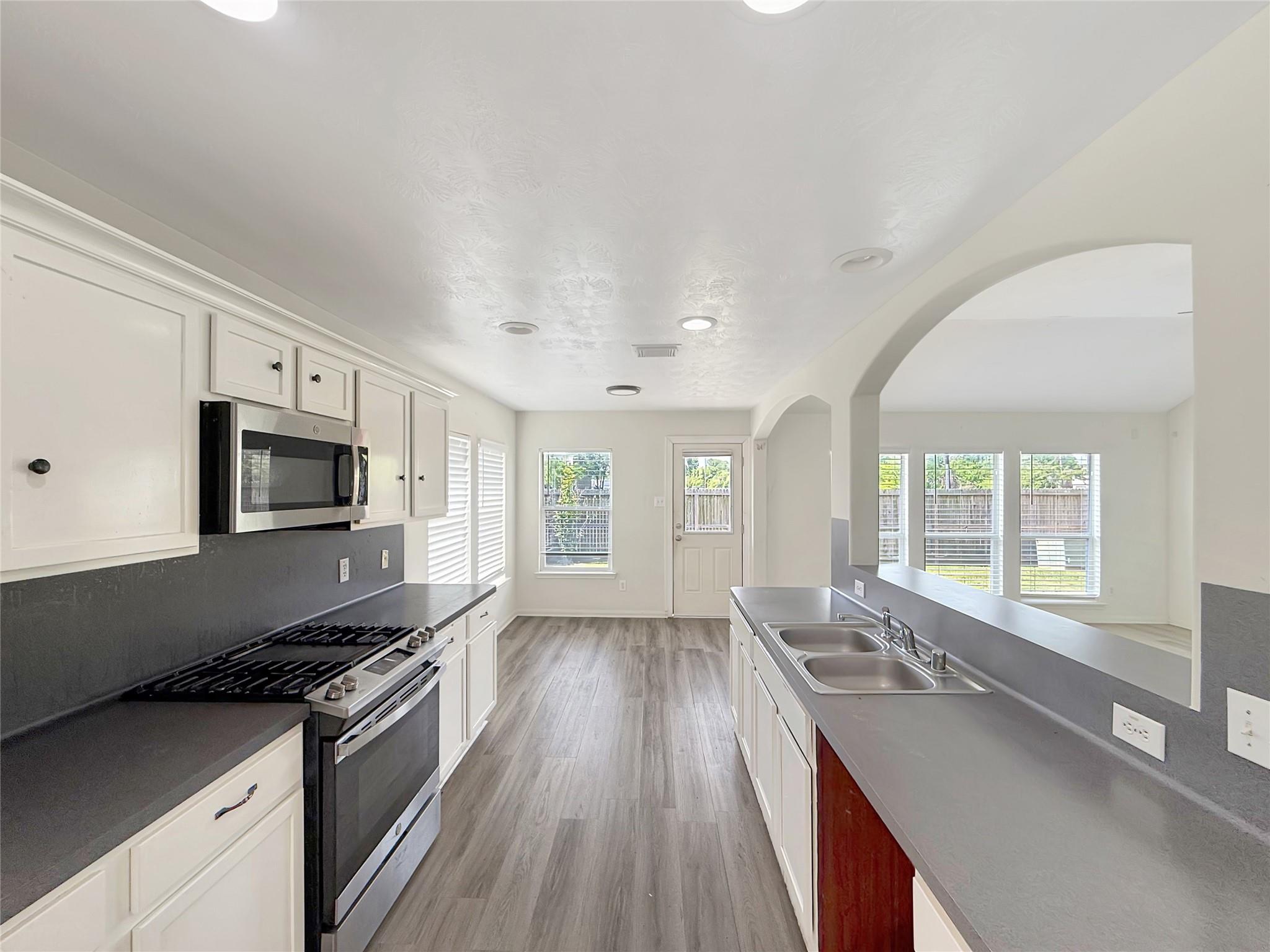 10311 Mills Point Drive