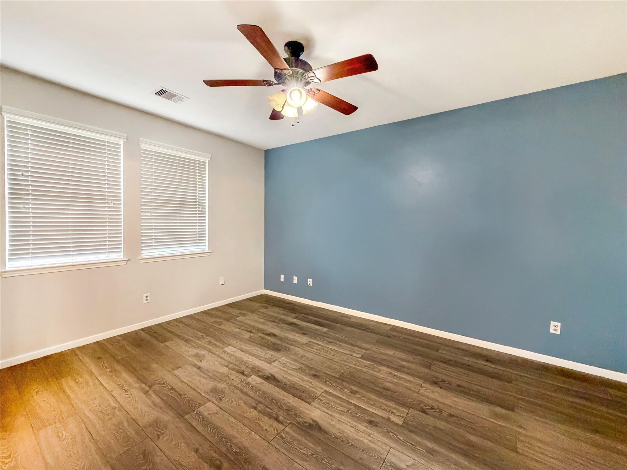 4710 Meadow Way Drive