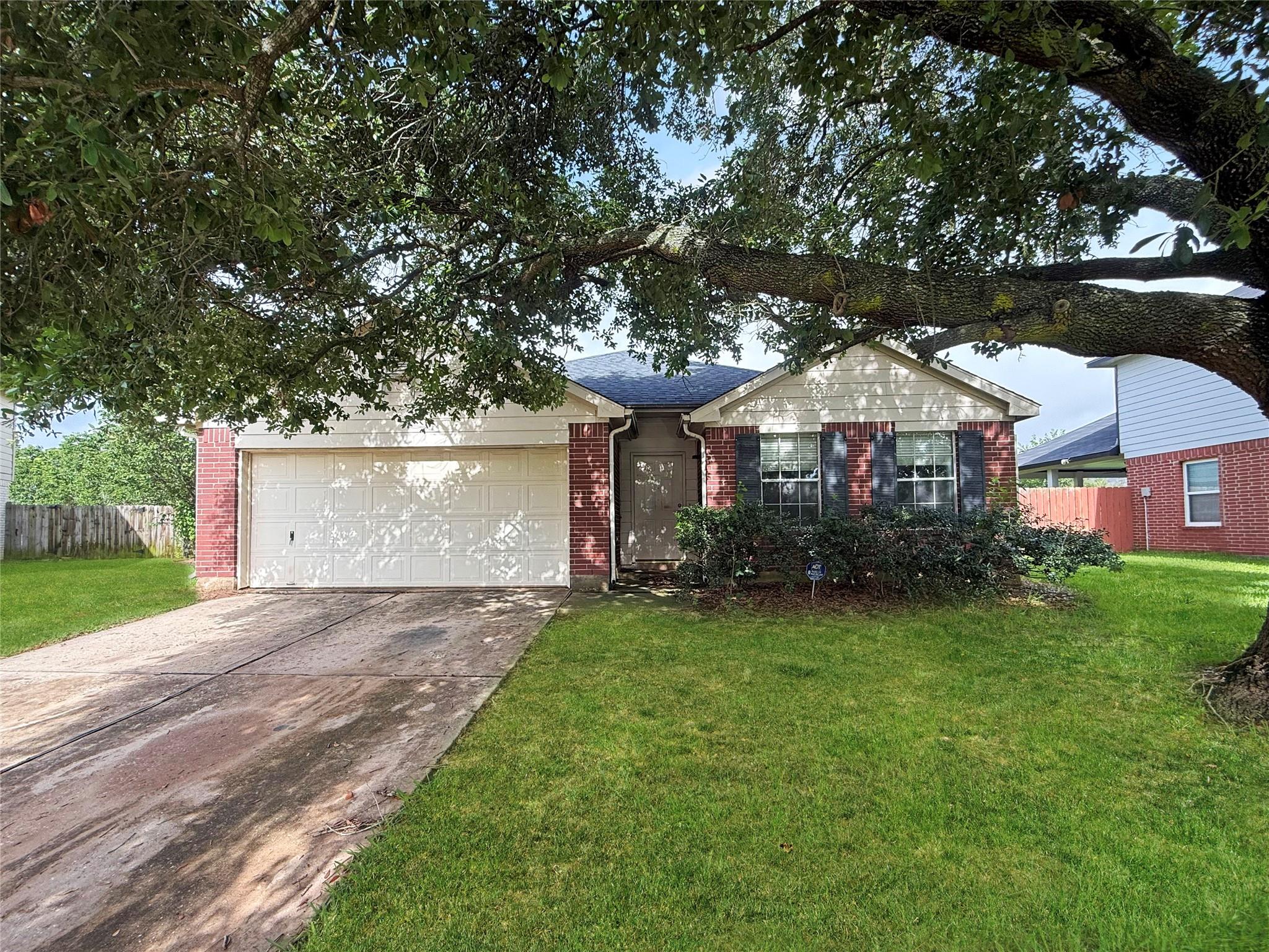 13911 Honey Bee Court