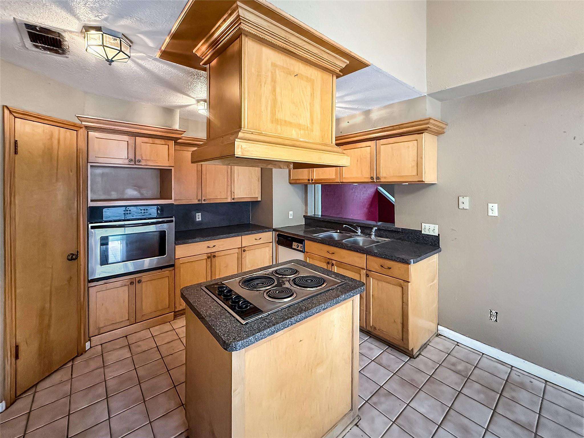 13111 Ravensway Drive