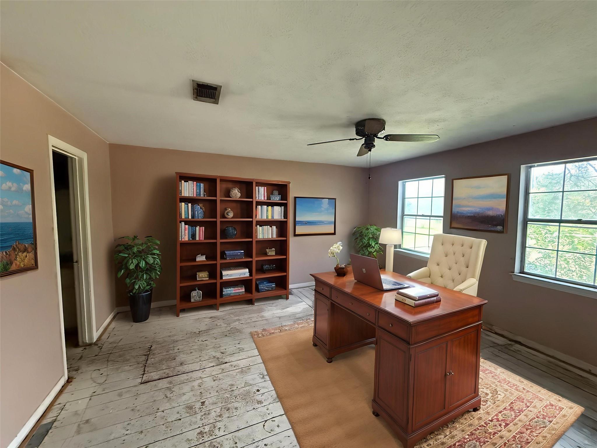 3919 Ridgeview Drive