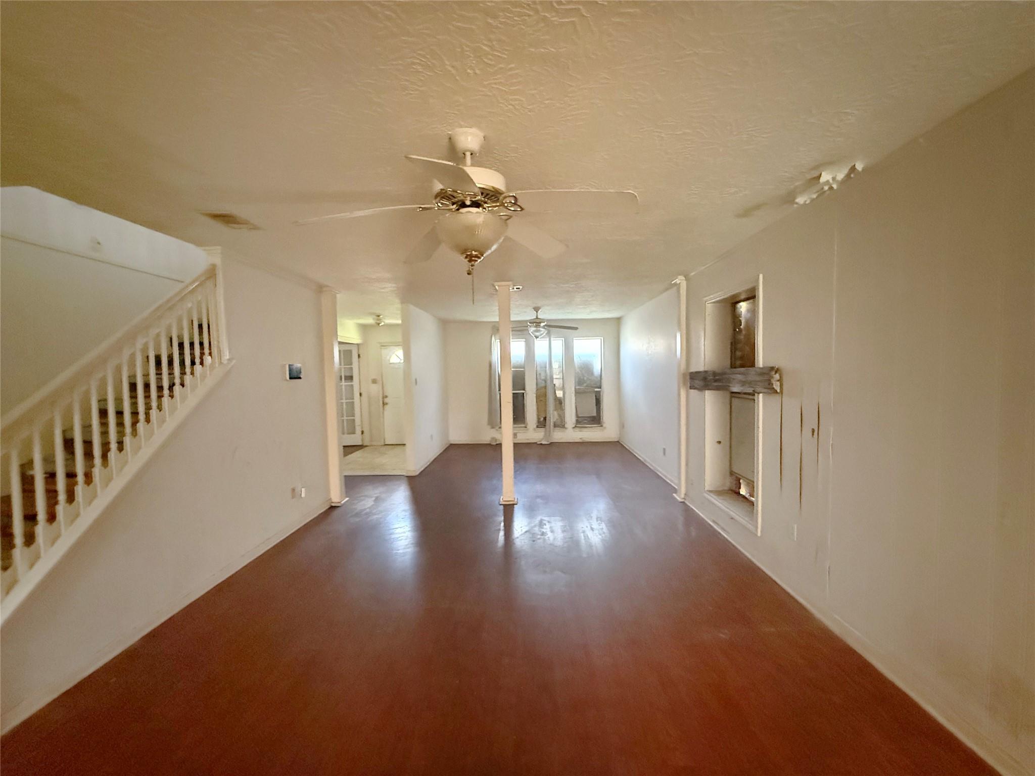 3919 Ridgeview Drive