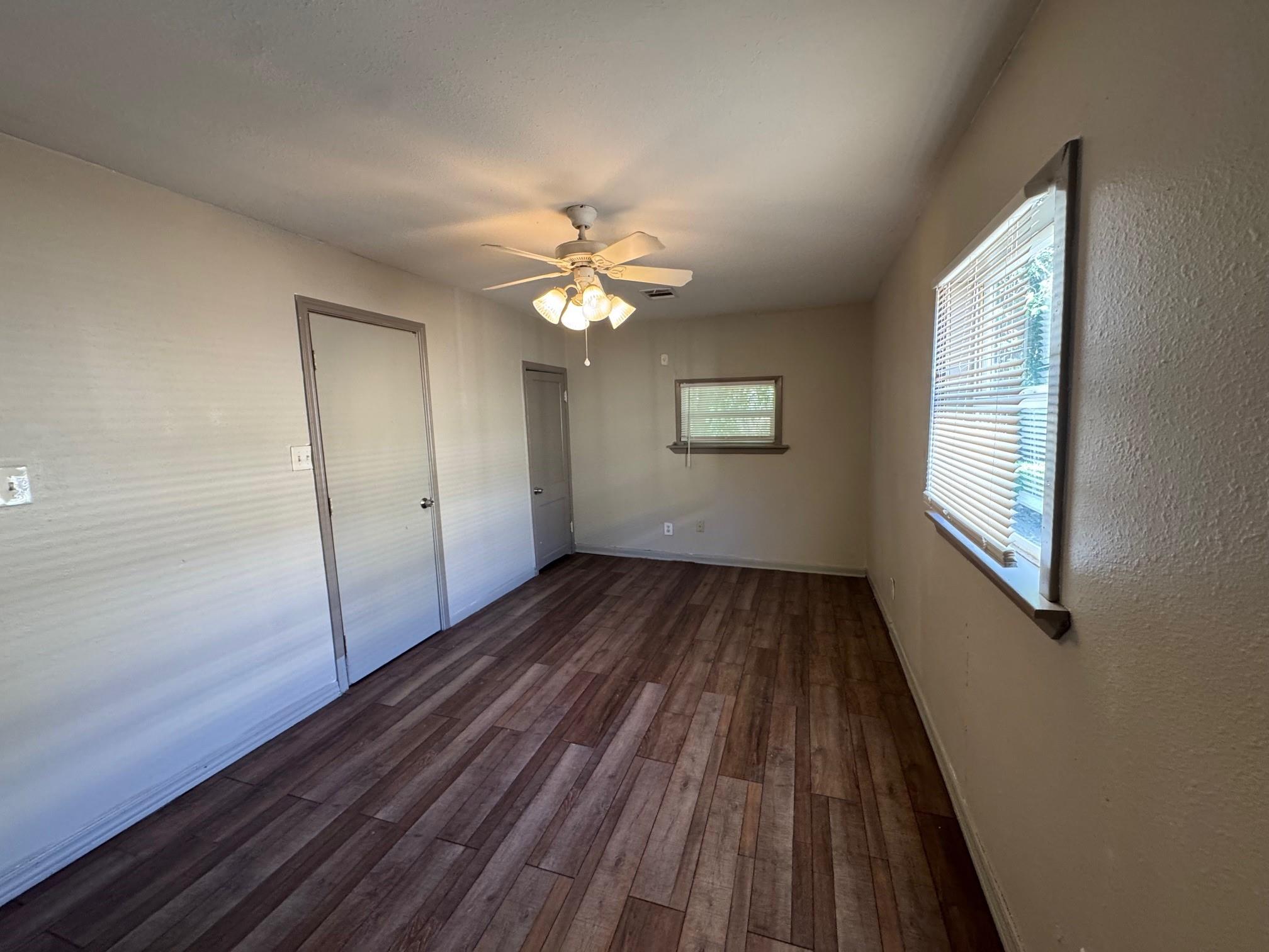 1104 Maple 1/2 Street # 2