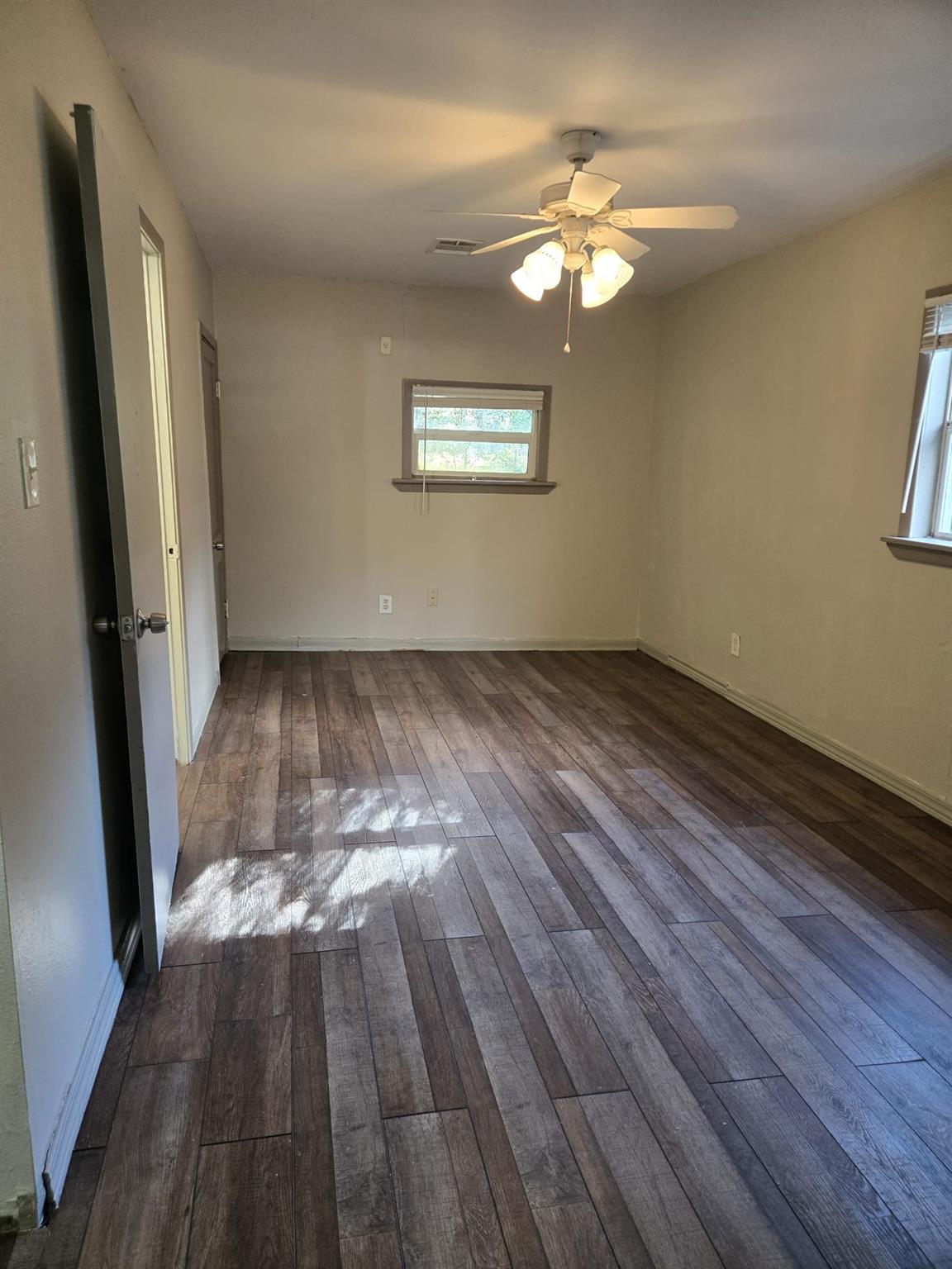 1104 Maple 1/2 Street # 2