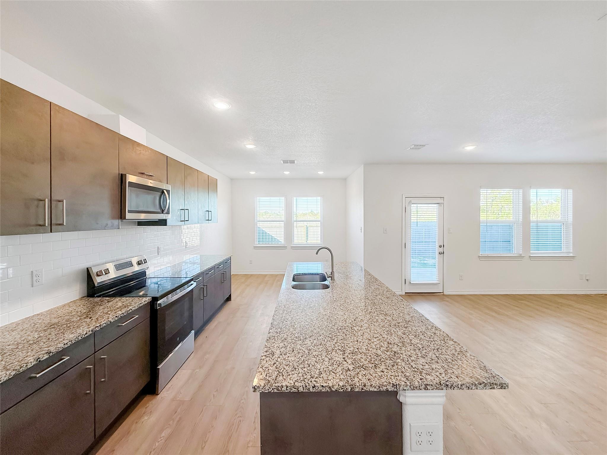 6541 Road 5503