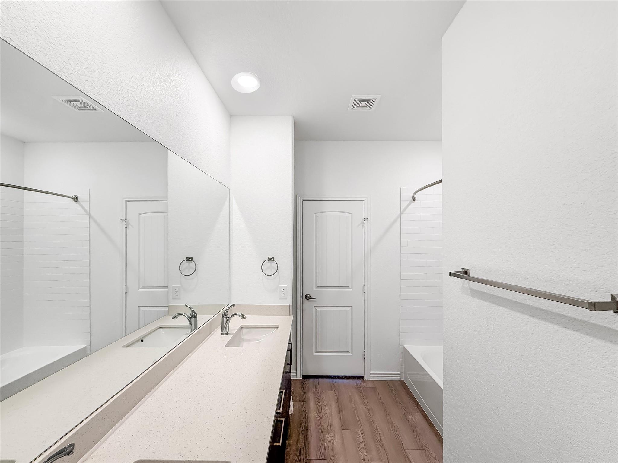 6541 Road 5503