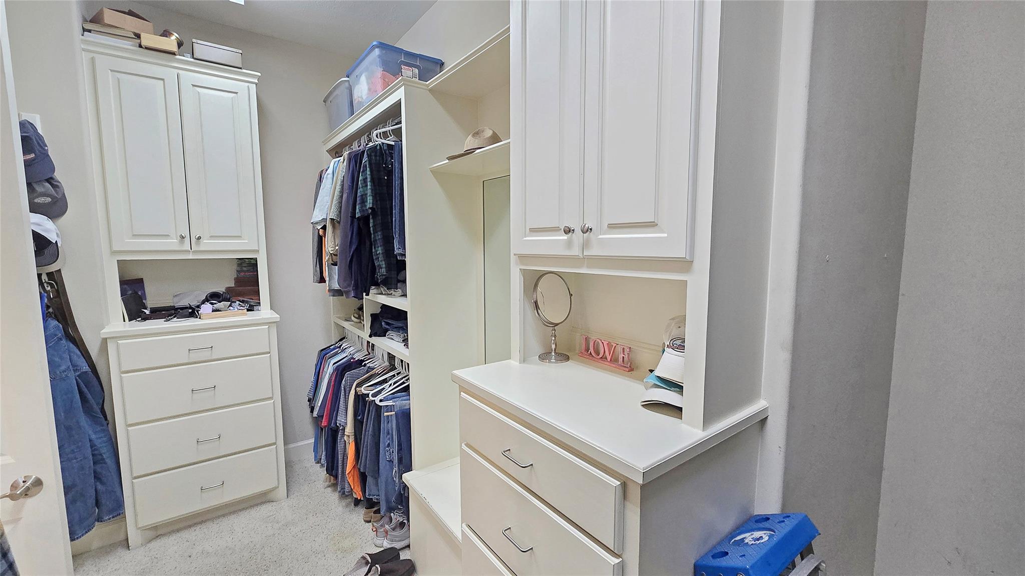 15305 Chichester Lane