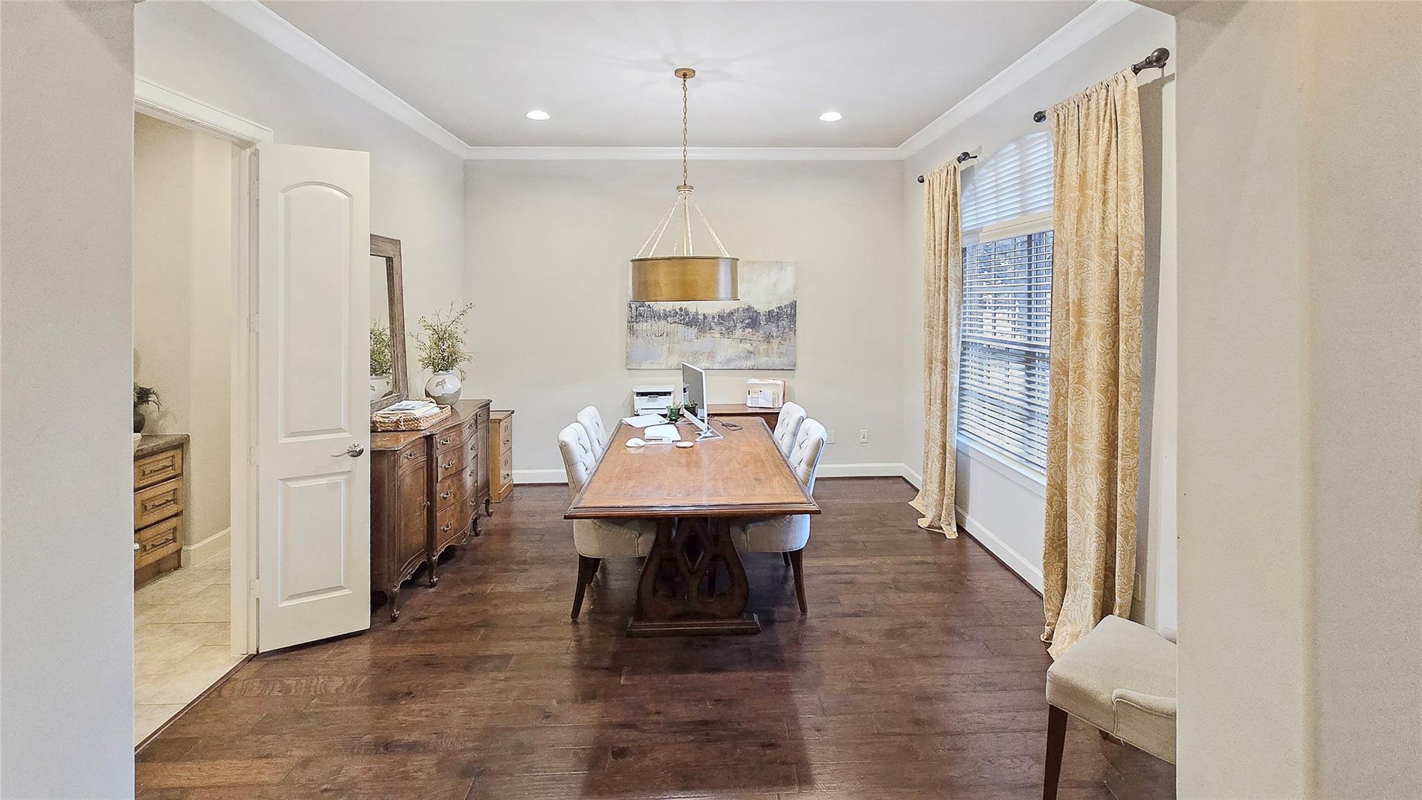 15305 Chichester Lane