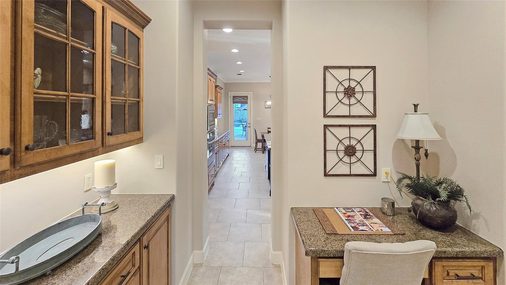 15305 Chichester Lane