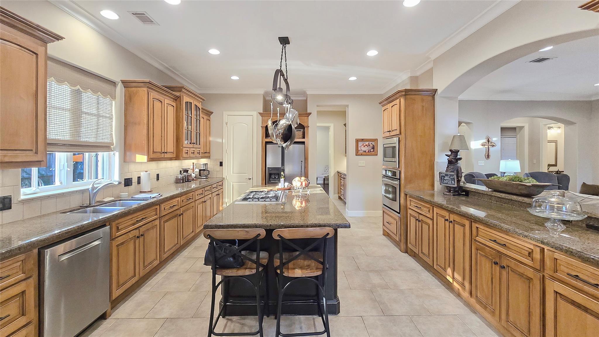 15305 Chichester Lane