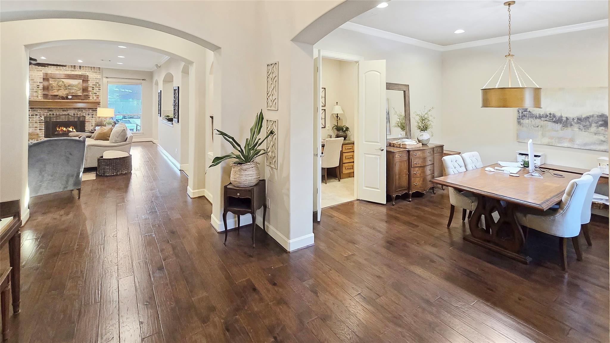 15305 Chichester Lane