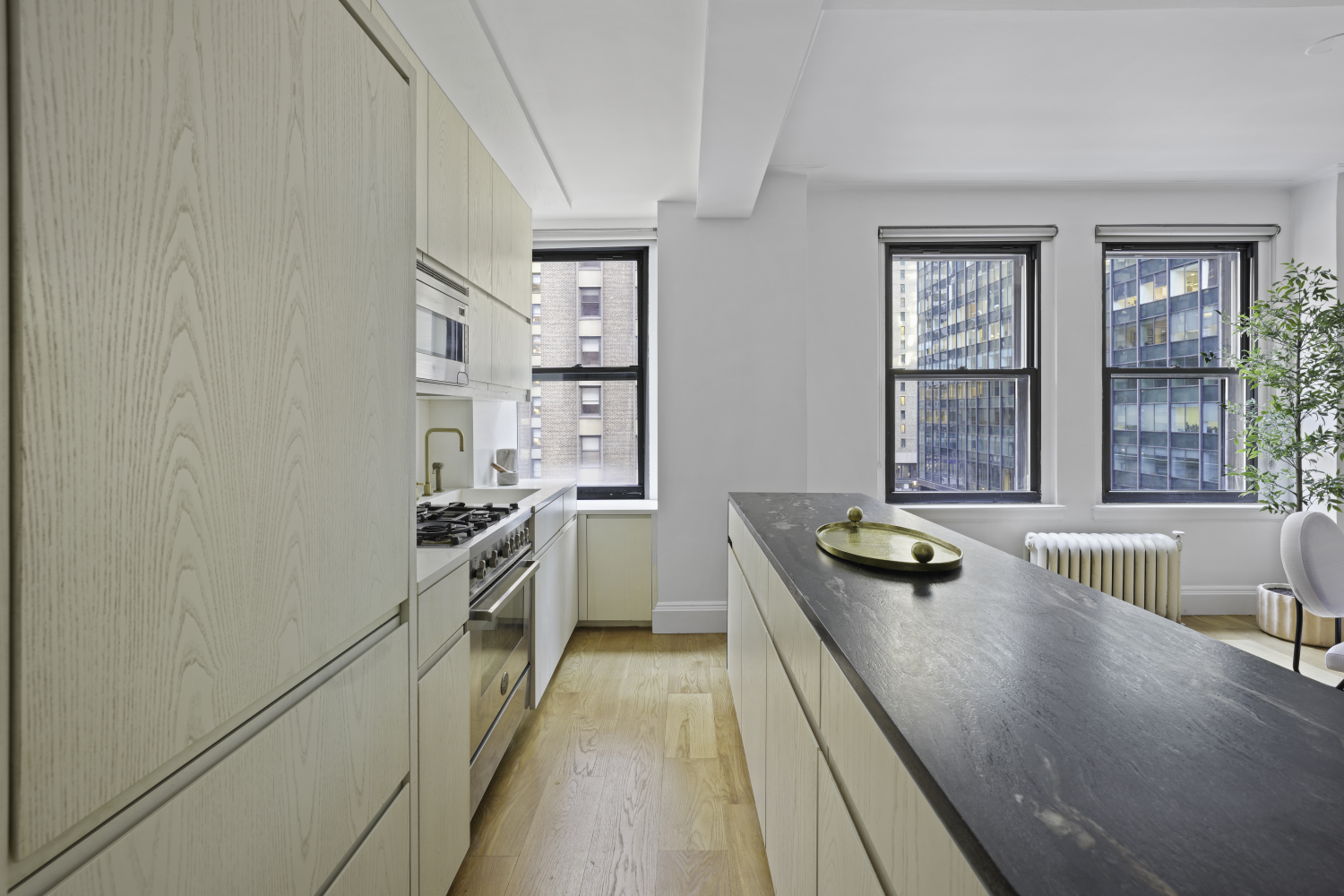 162 W 56TH Street 606