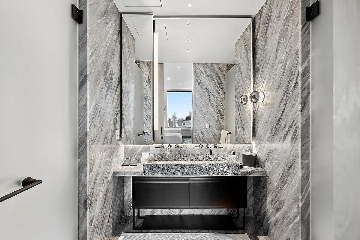 25 W 28TH Street 41D