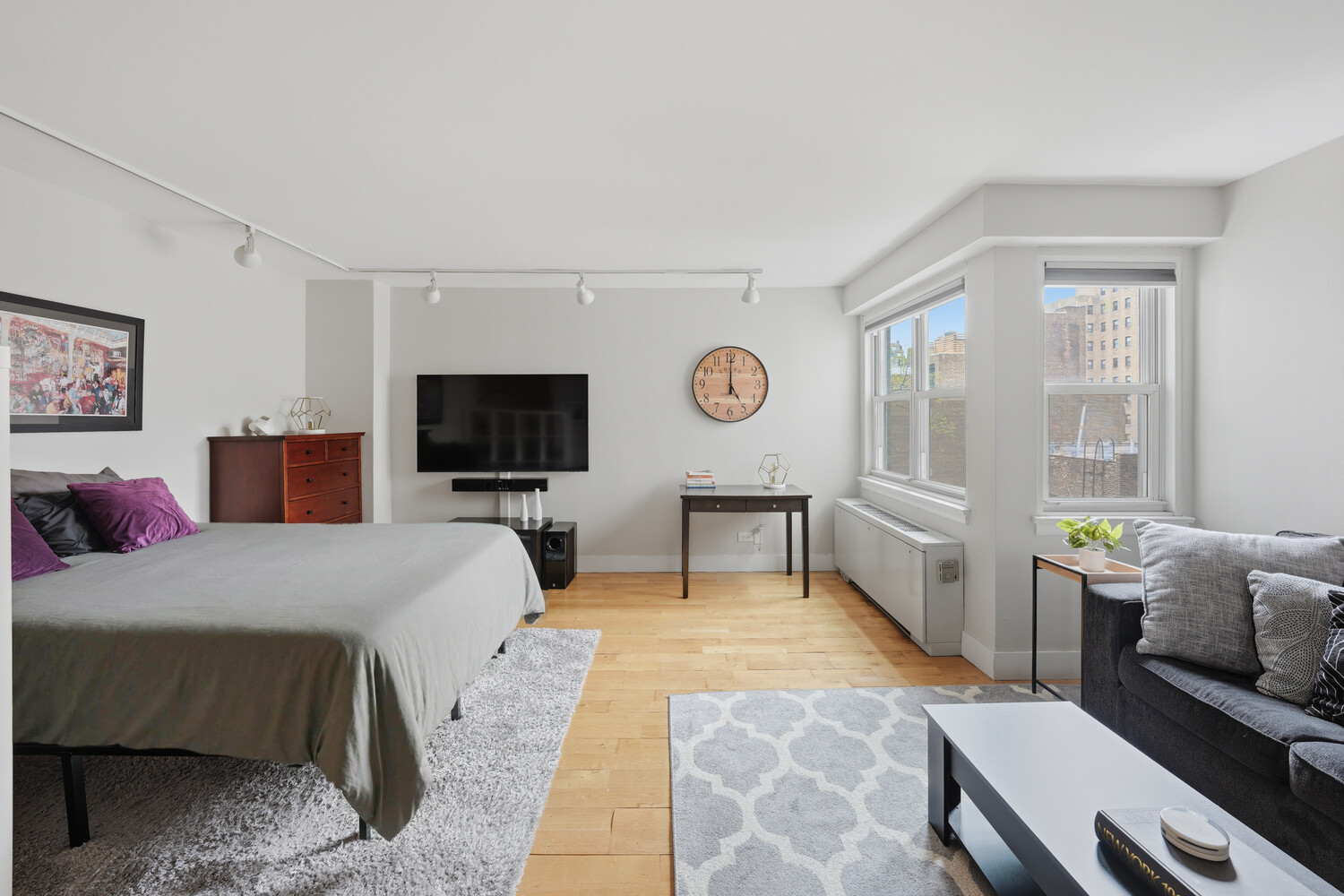 101 W 12TH Street 9Z