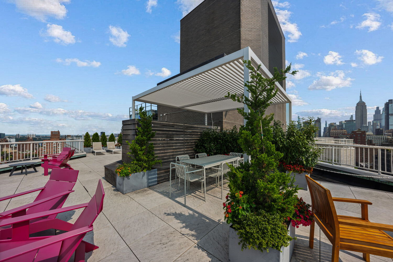 101 W 12TH Street 9Z