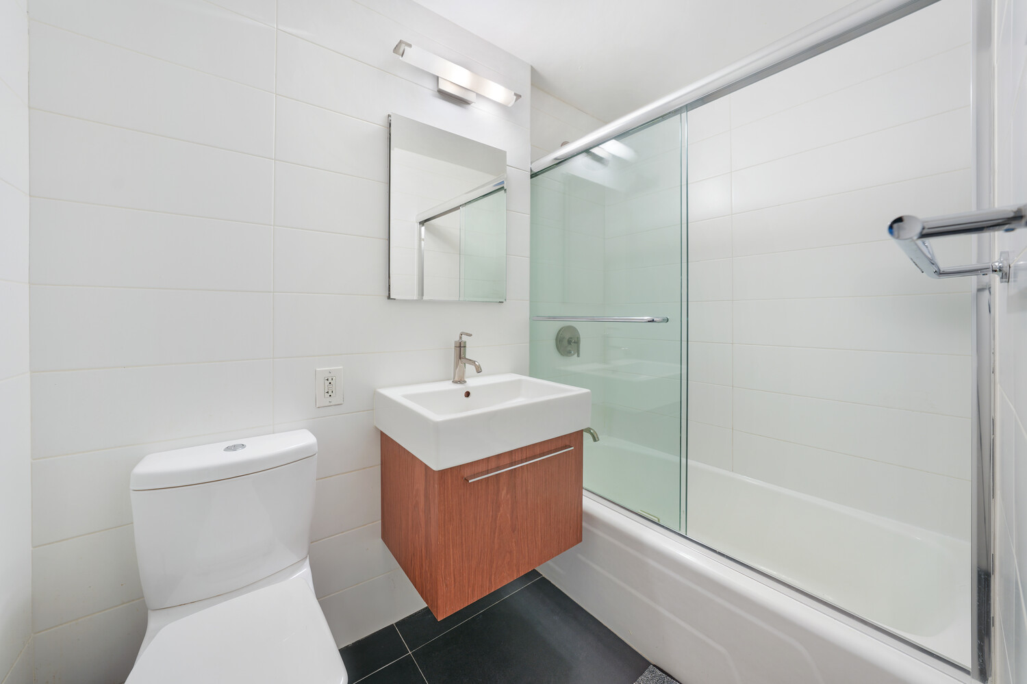 101 W 12TH Street 9Z