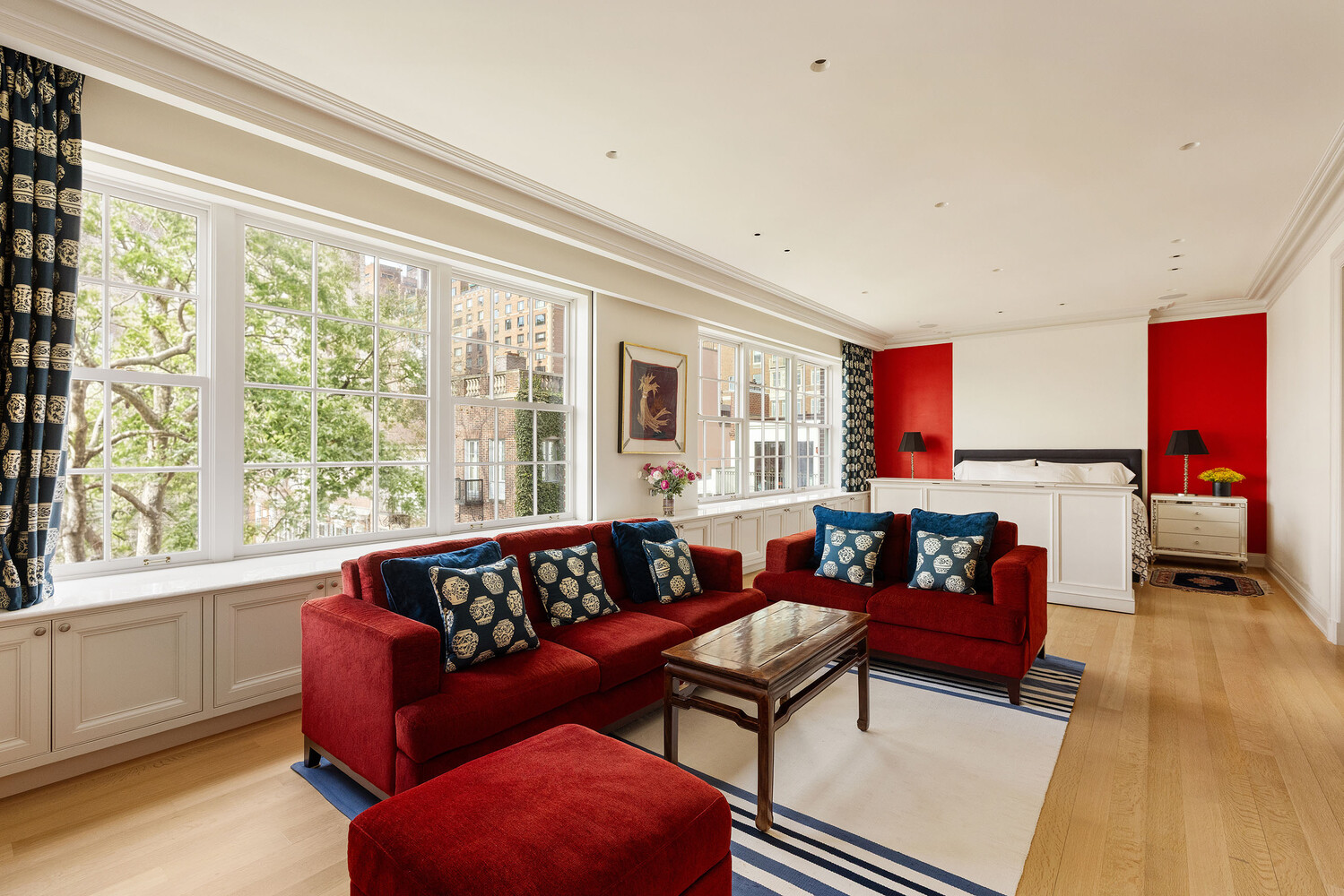 6 SUTTON Square