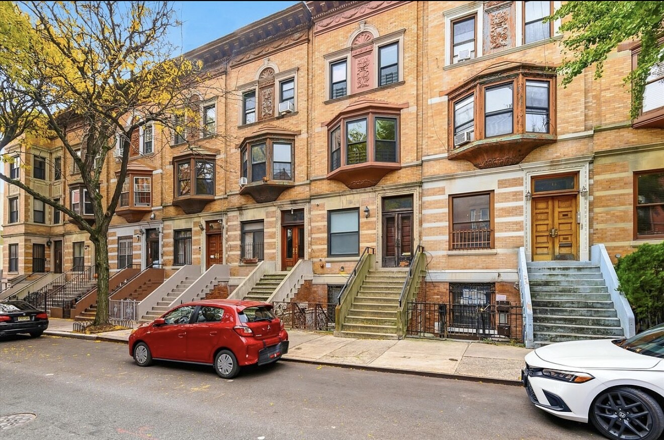312 W 138TH Street 2