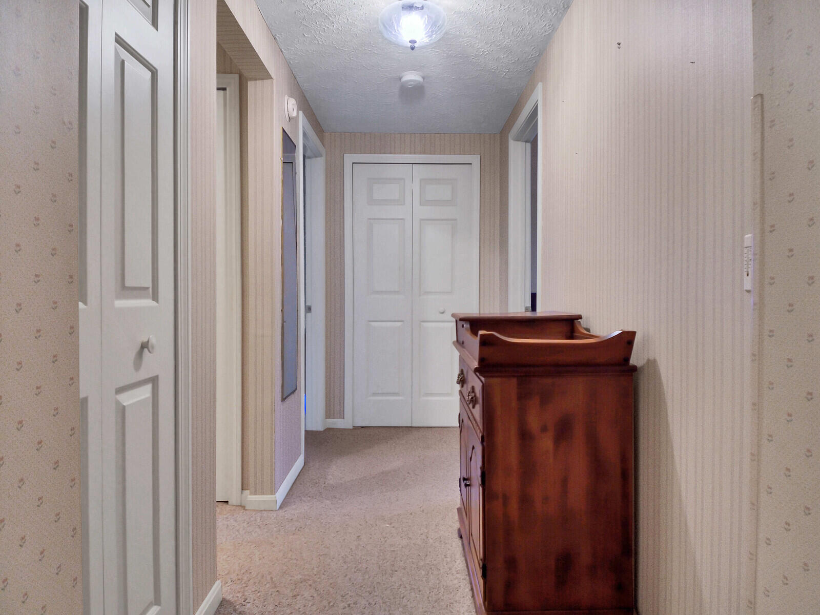 210 Evergreen Drive, 210