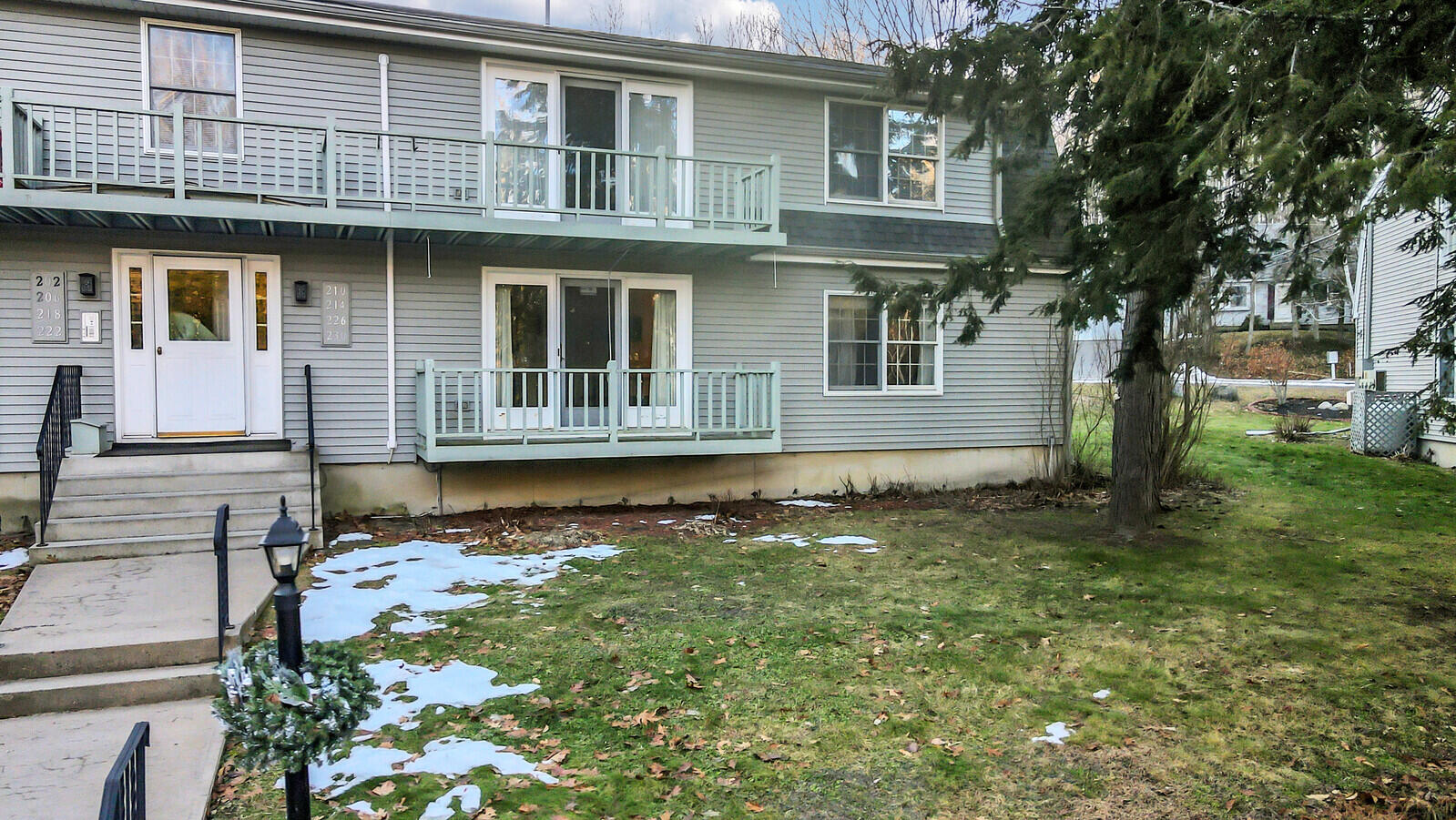 210 Evergreen Drive, 210