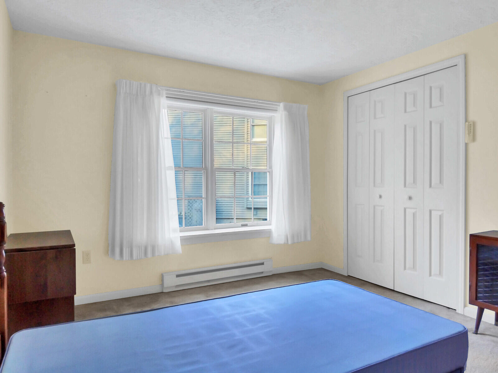 210 Evergreen Drive, 210