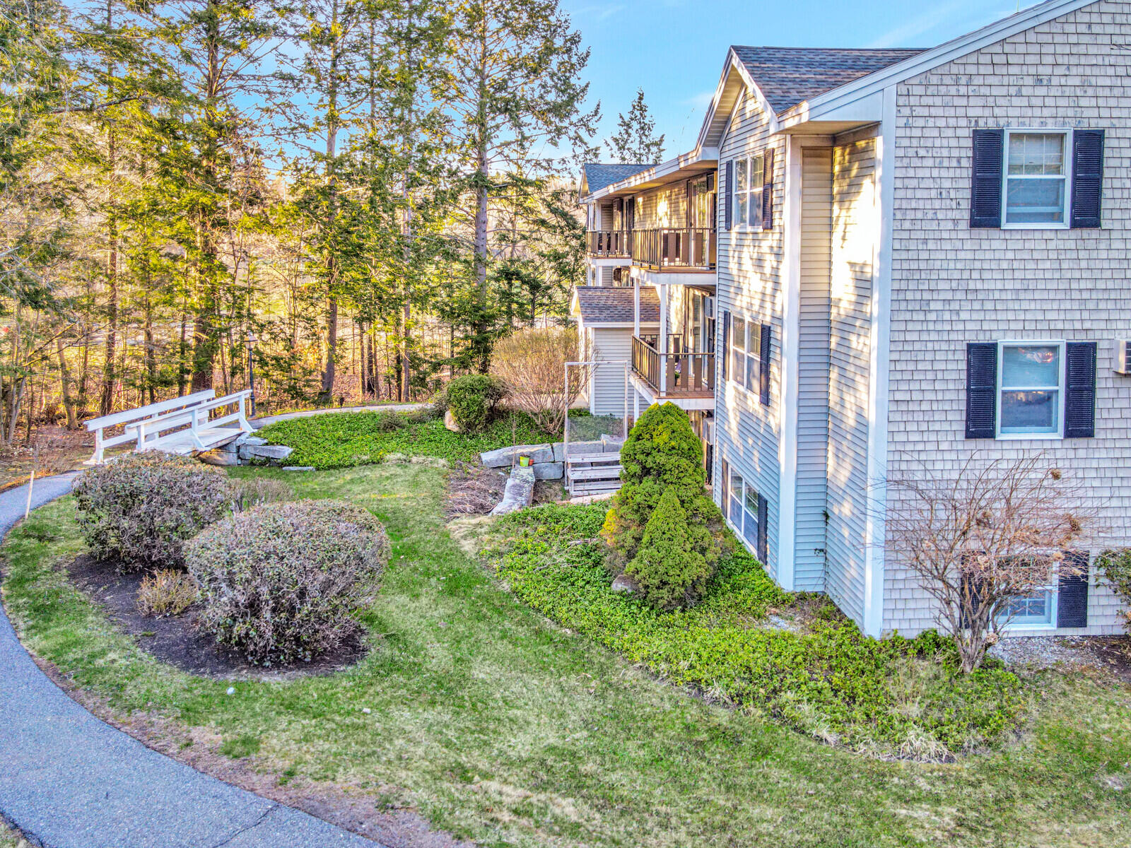 24 Parkwood Drive, 3